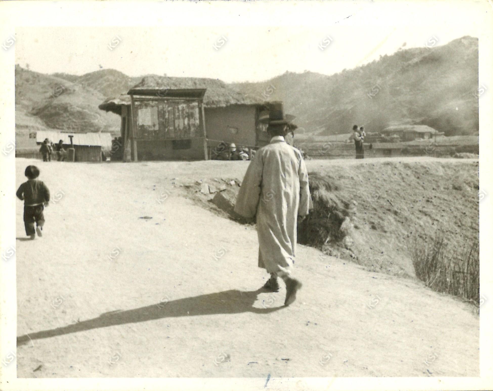 1970년대 중반 구 예안 동부동 제방 뚝