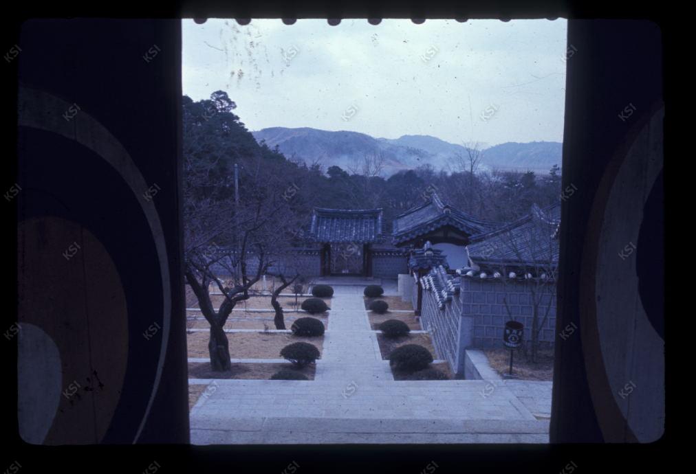 1975년 도산서원