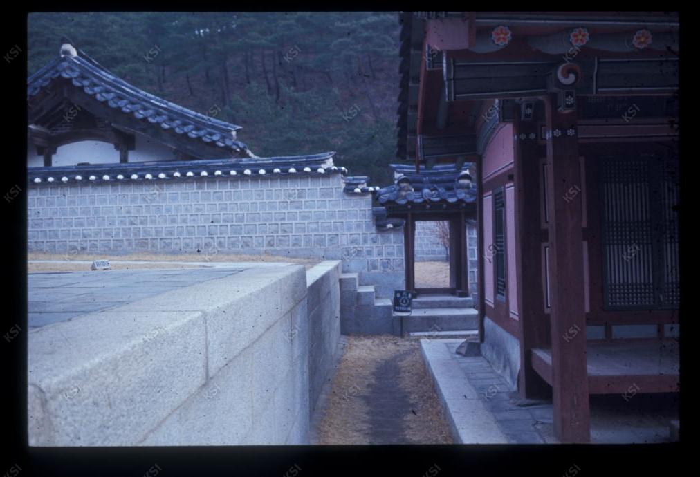 1975년 도산서원