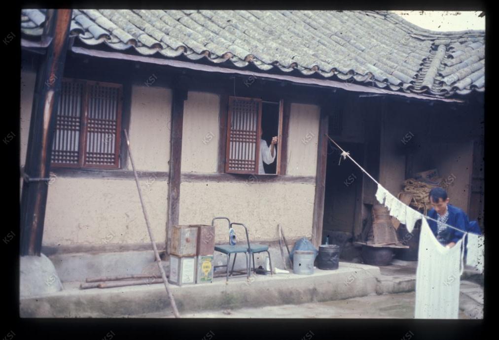 1975년 의인