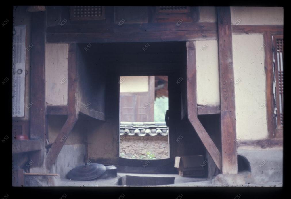 1975년 의인