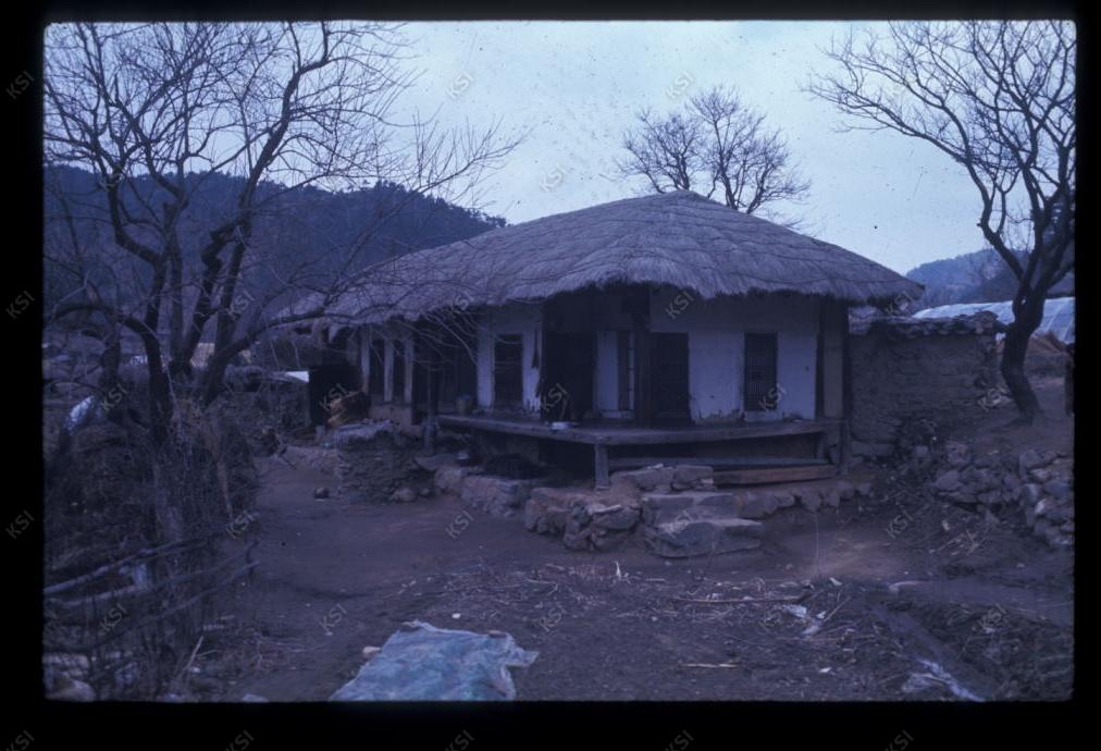 1975년 의인