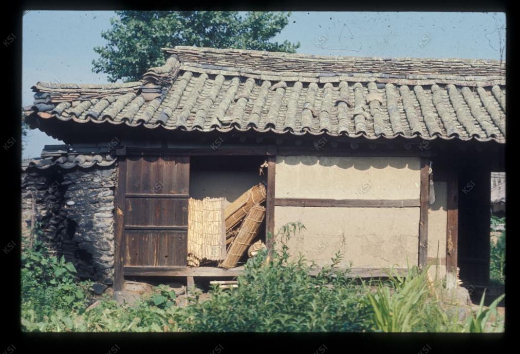 1975년 의인
