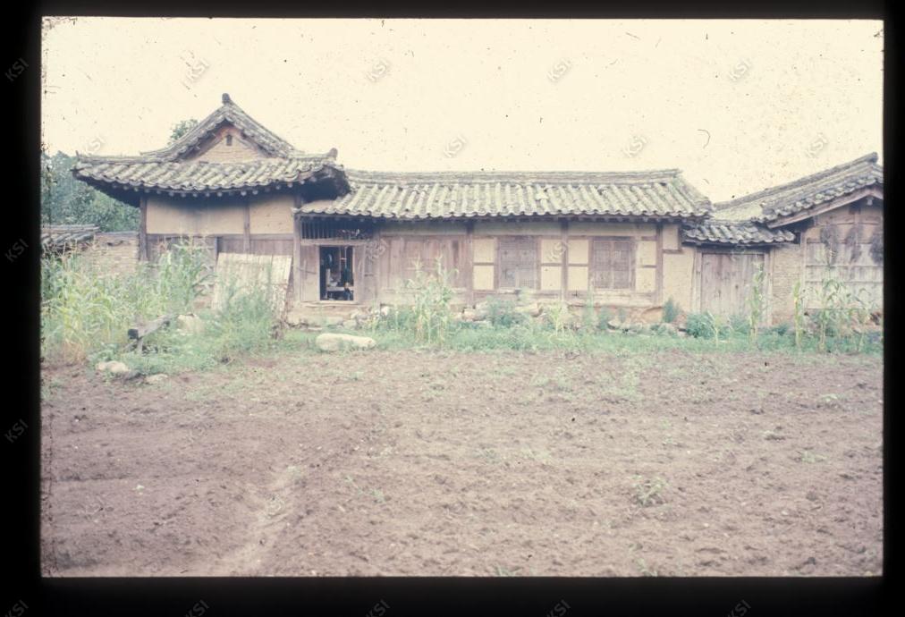 1975년 의인