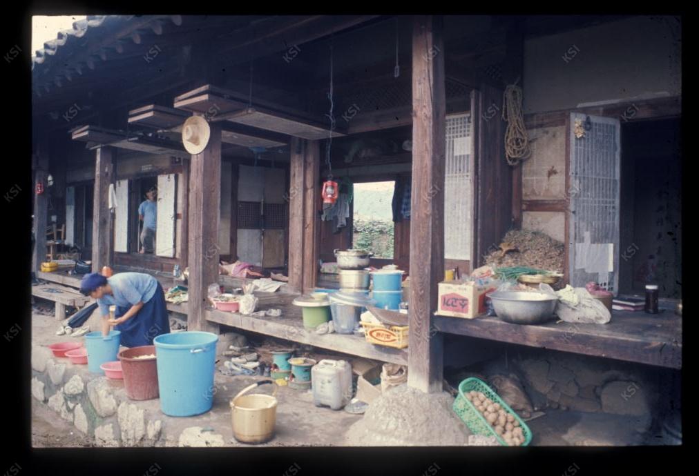 1975년 의인