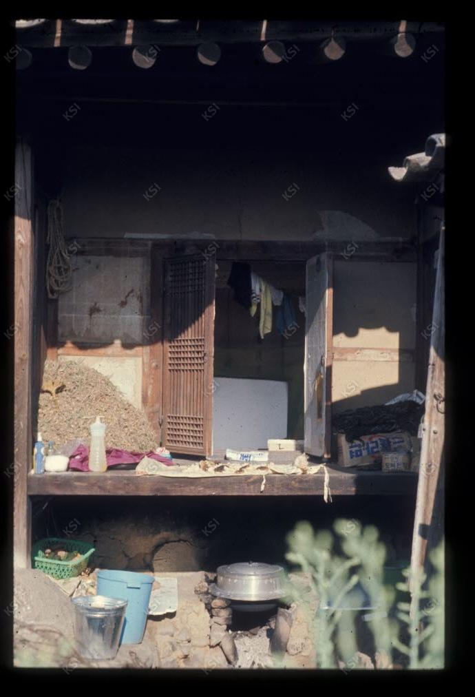 1975년 의인