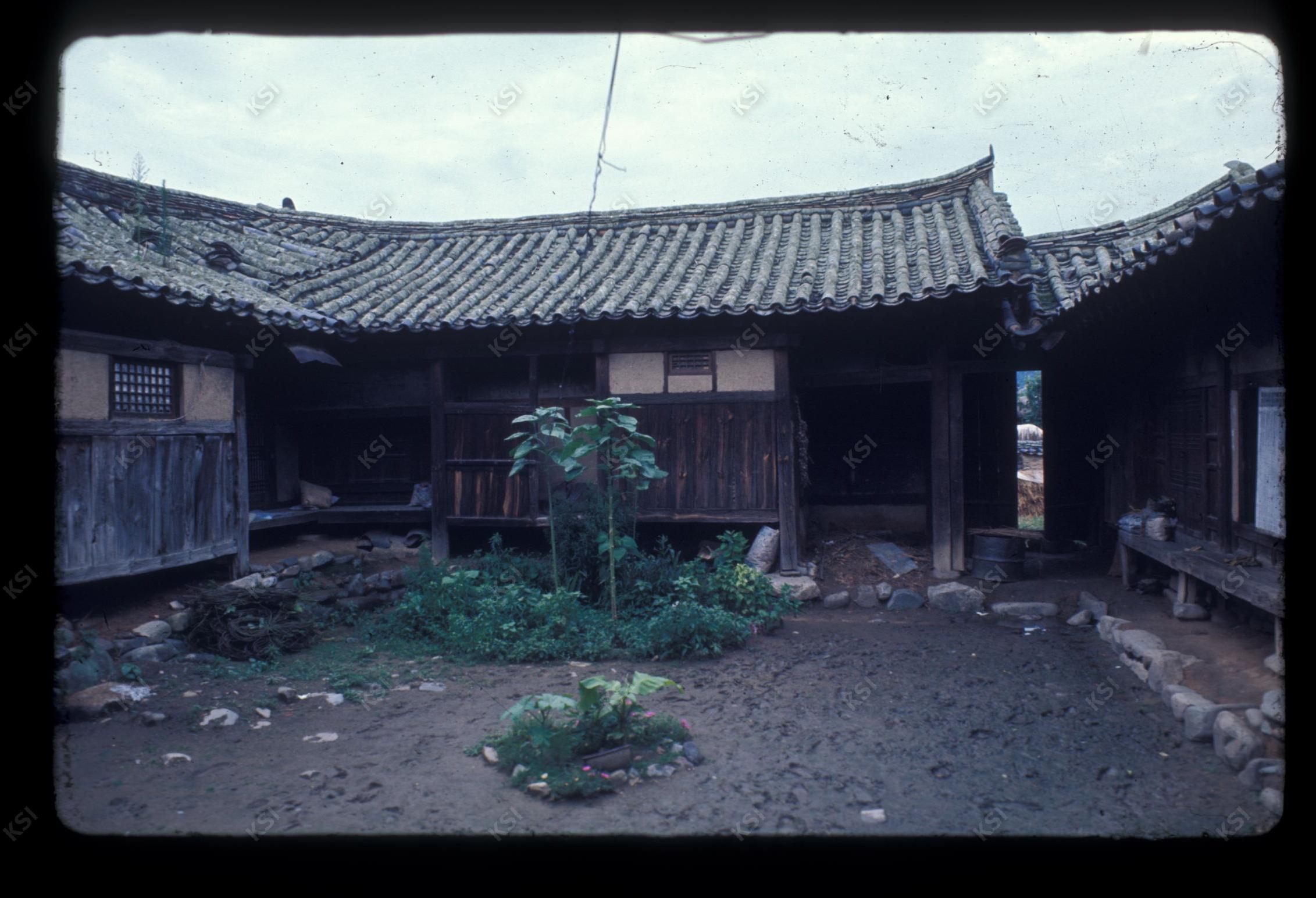 1975년 의인