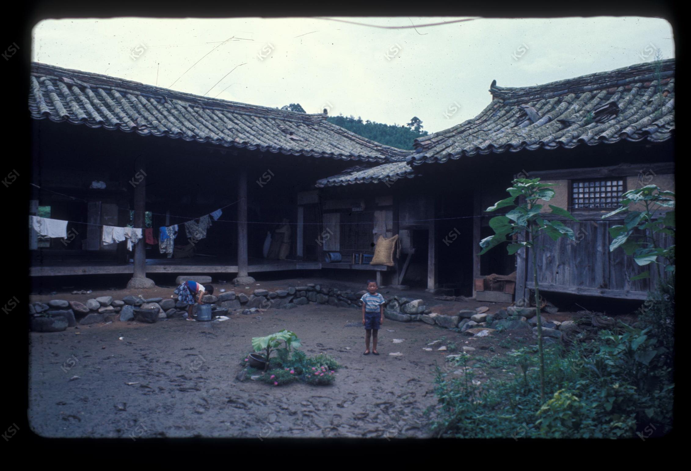 1975년 의인