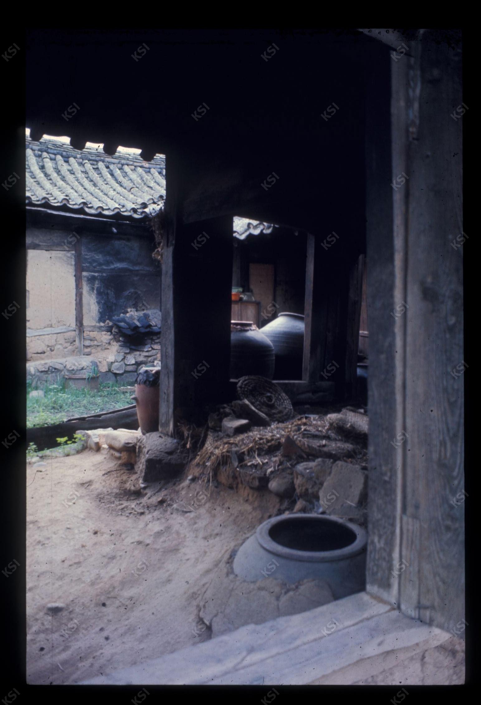 1975년 의인