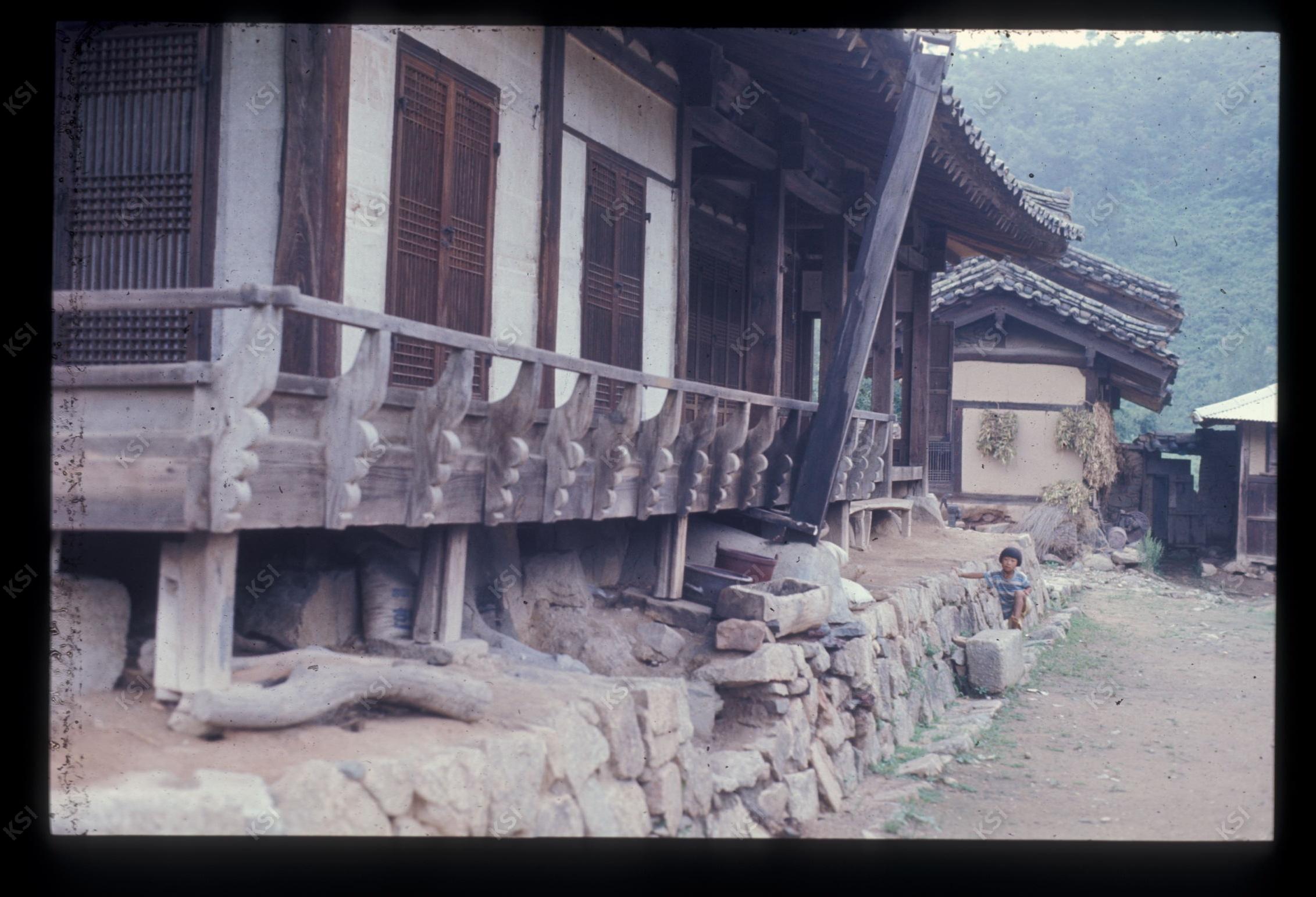 1975년 의인