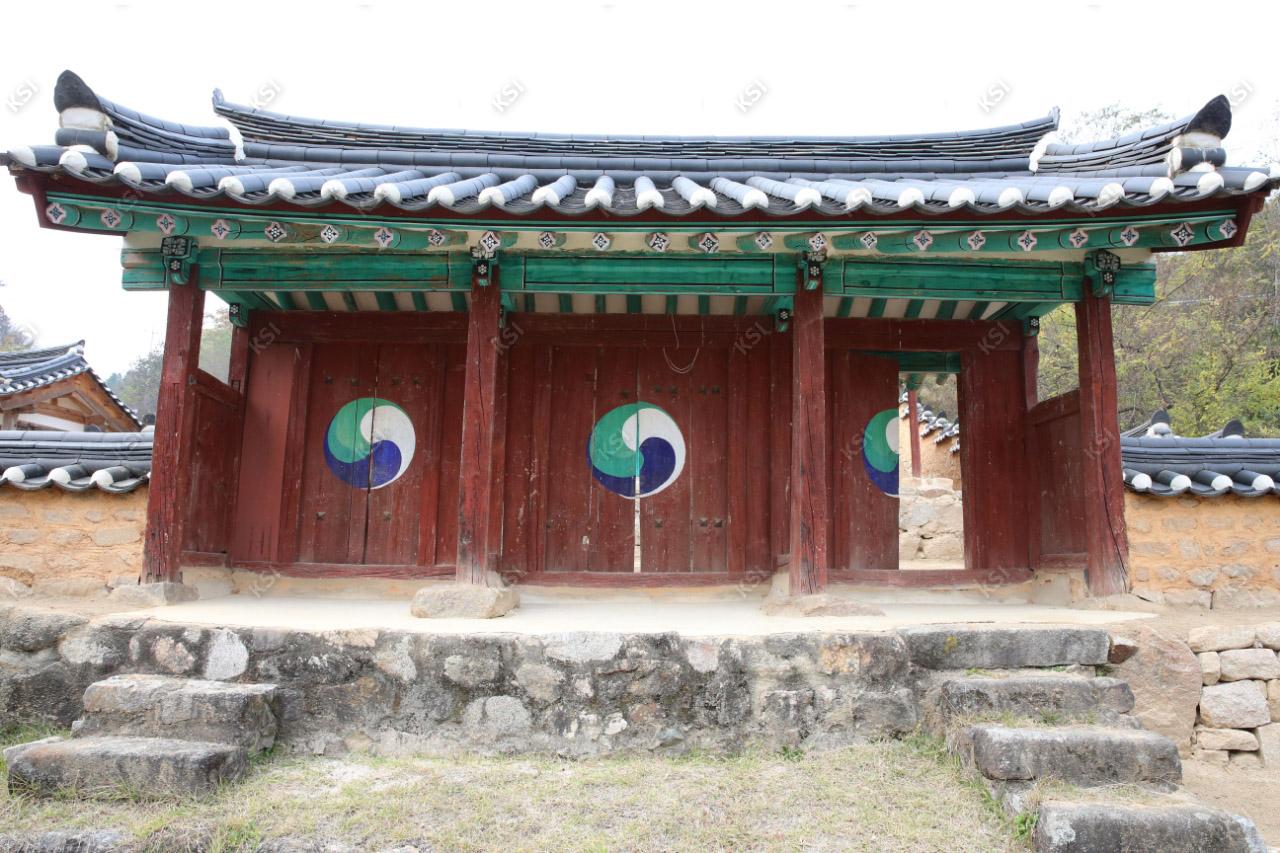 2017년 예안향교 사당