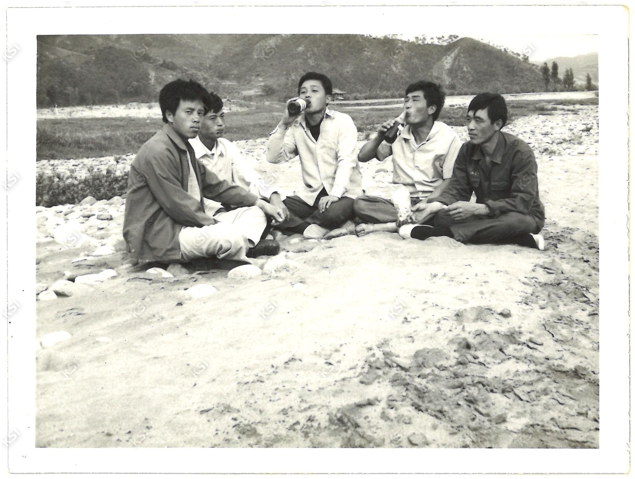 부포리 부포 강변에서 친구들과 나들이