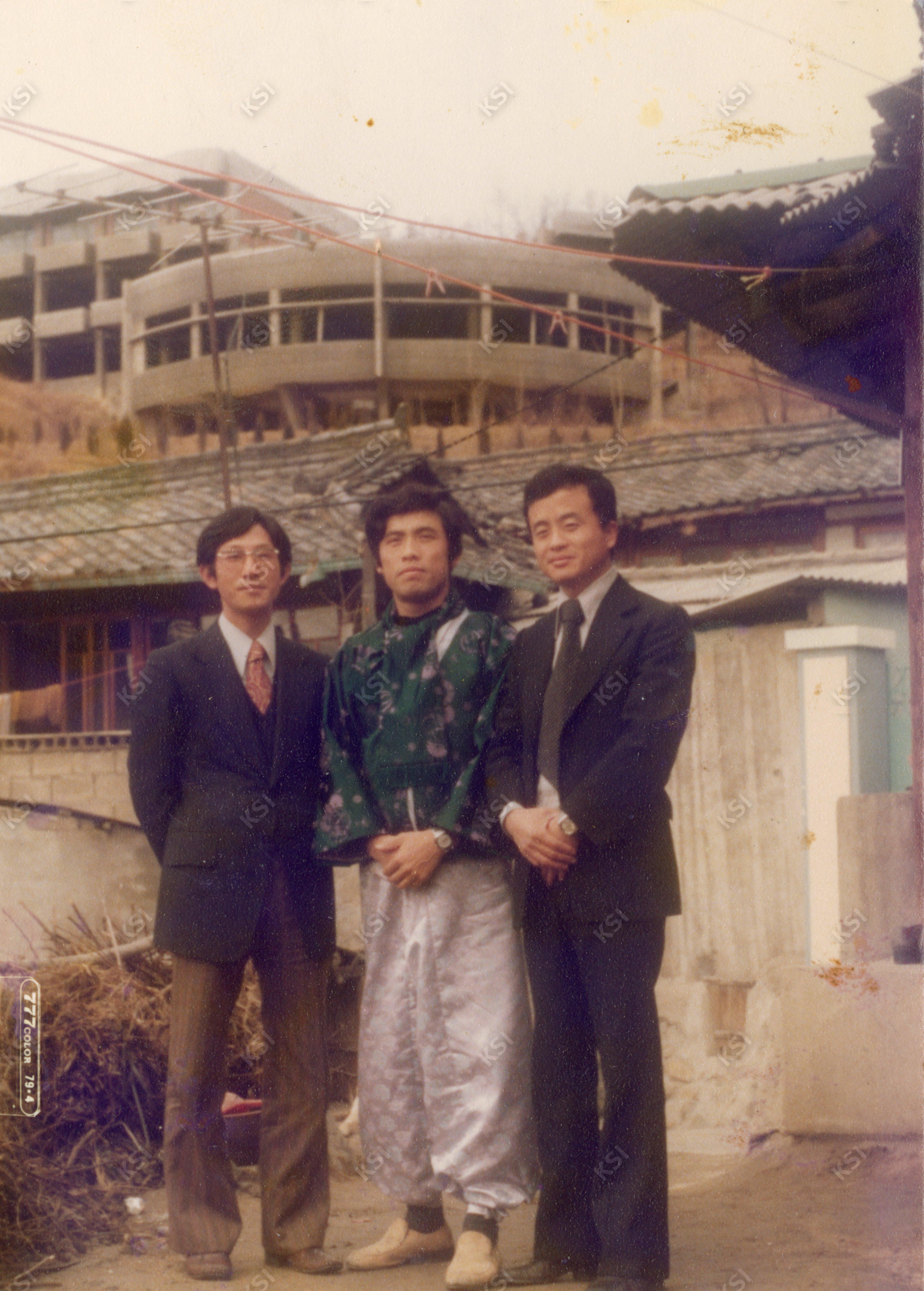 1970년대 후반 명륜동 자택에서