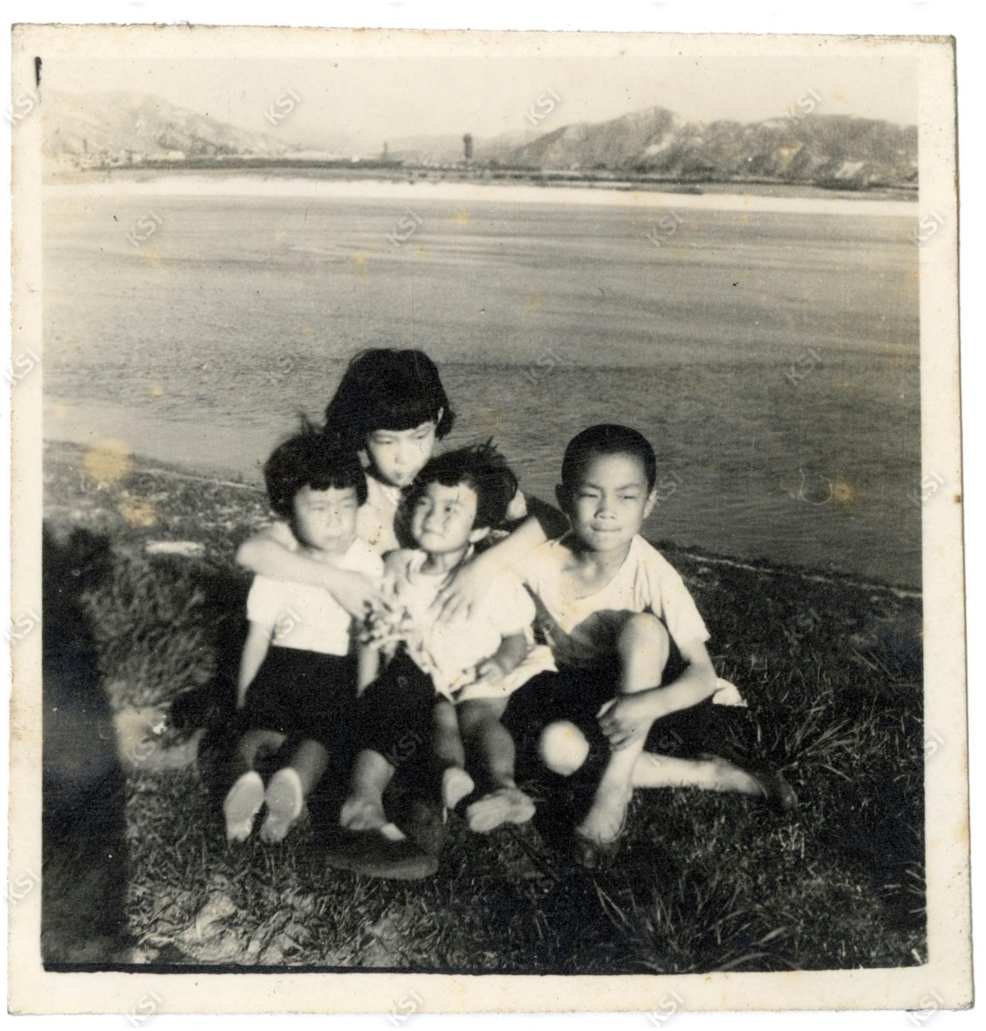 1950년대 낙동강변에서