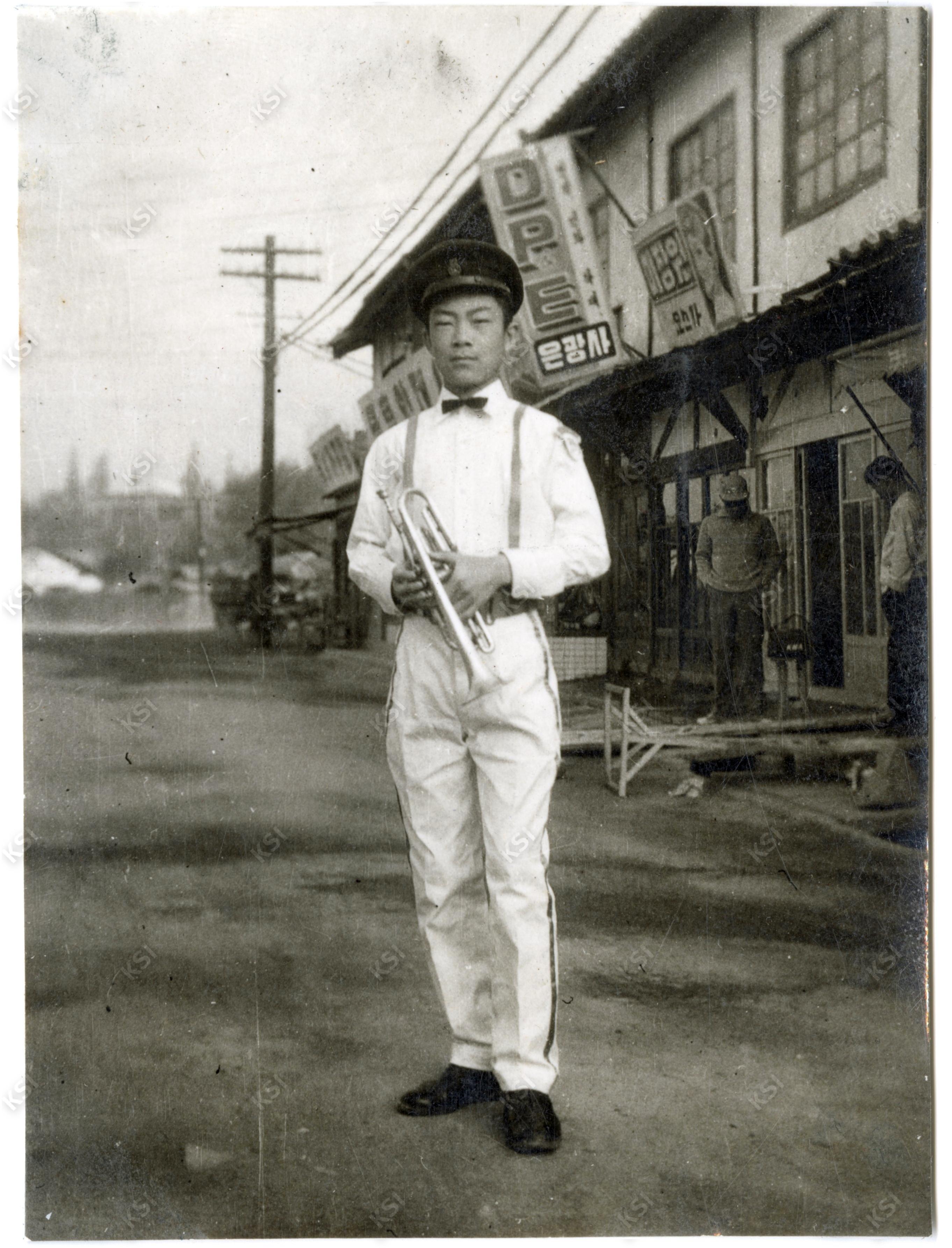 1962년 목성동 골목의 악대부