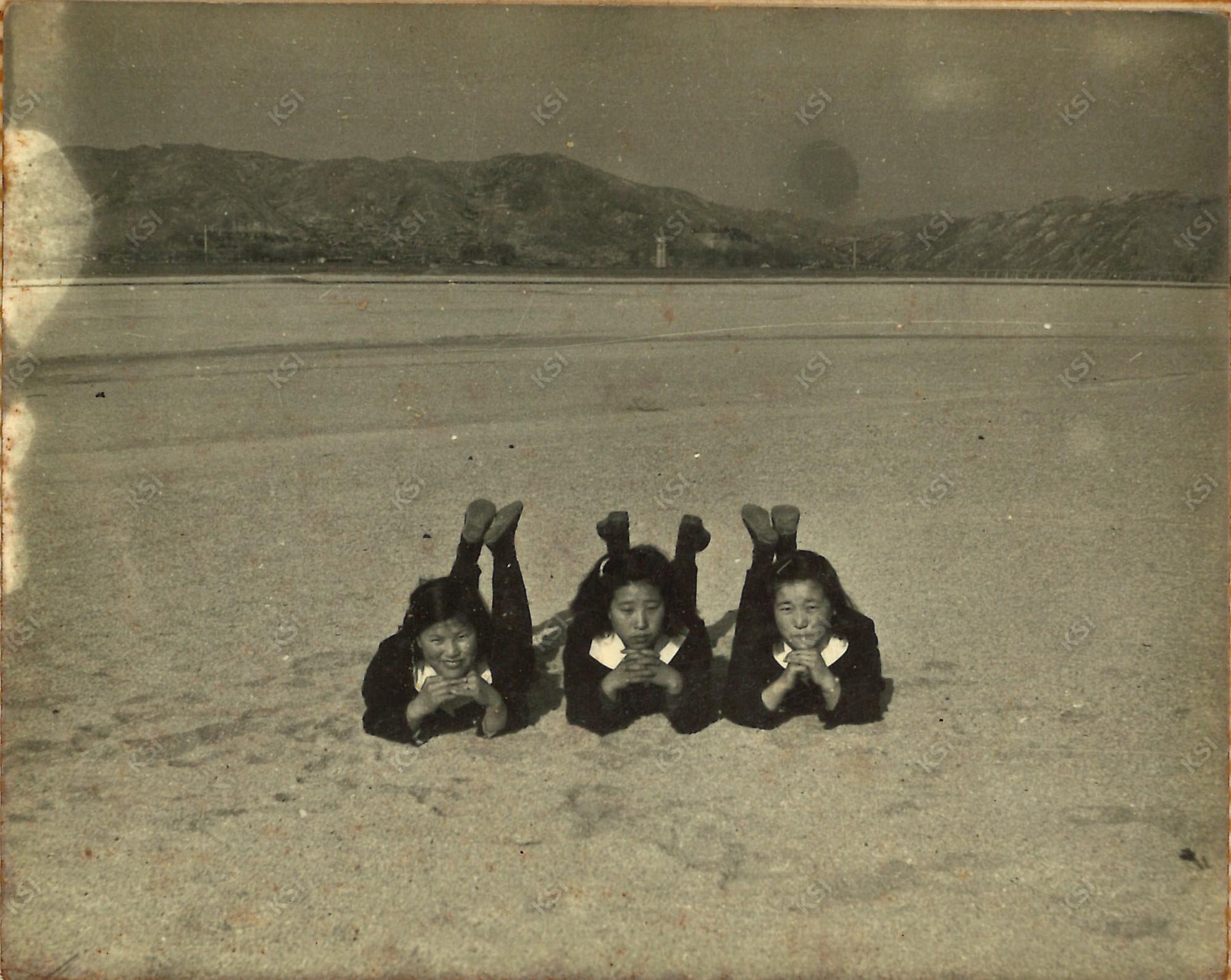 1965년경 낙동강변에서