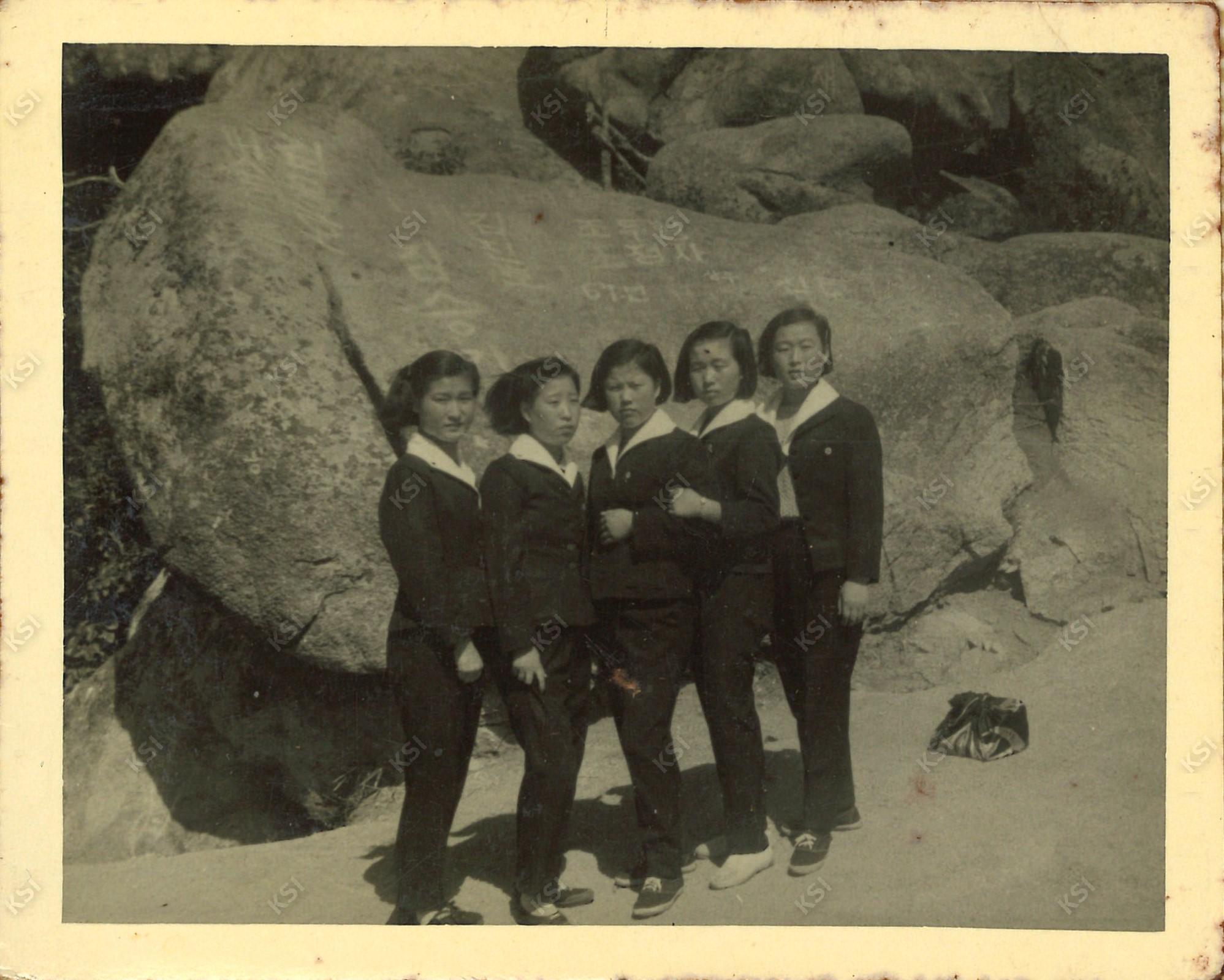 1966년 가을 수학여행 속리산에서
