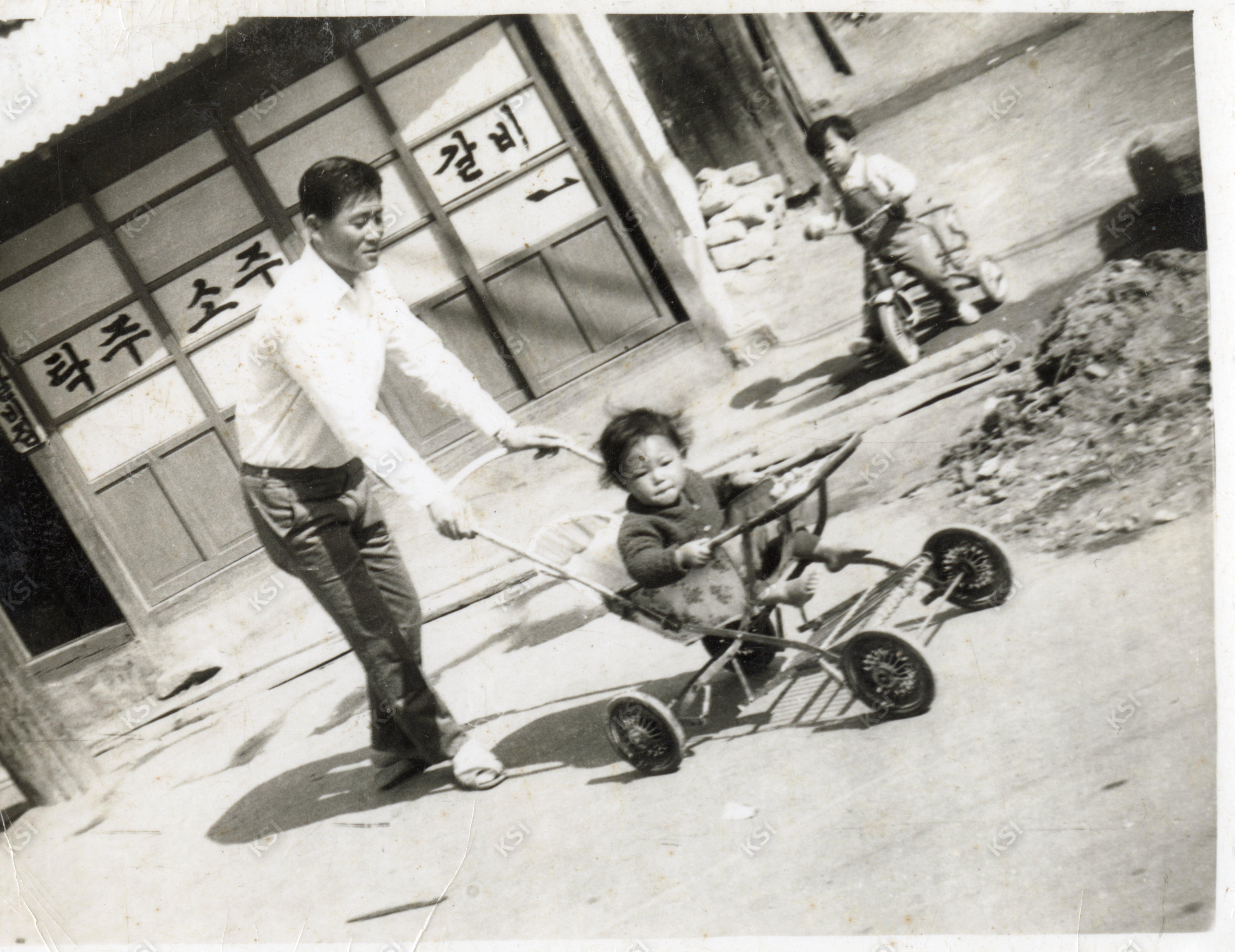 1968년경 안동시 동문동(동부동) 서울갈비 앞