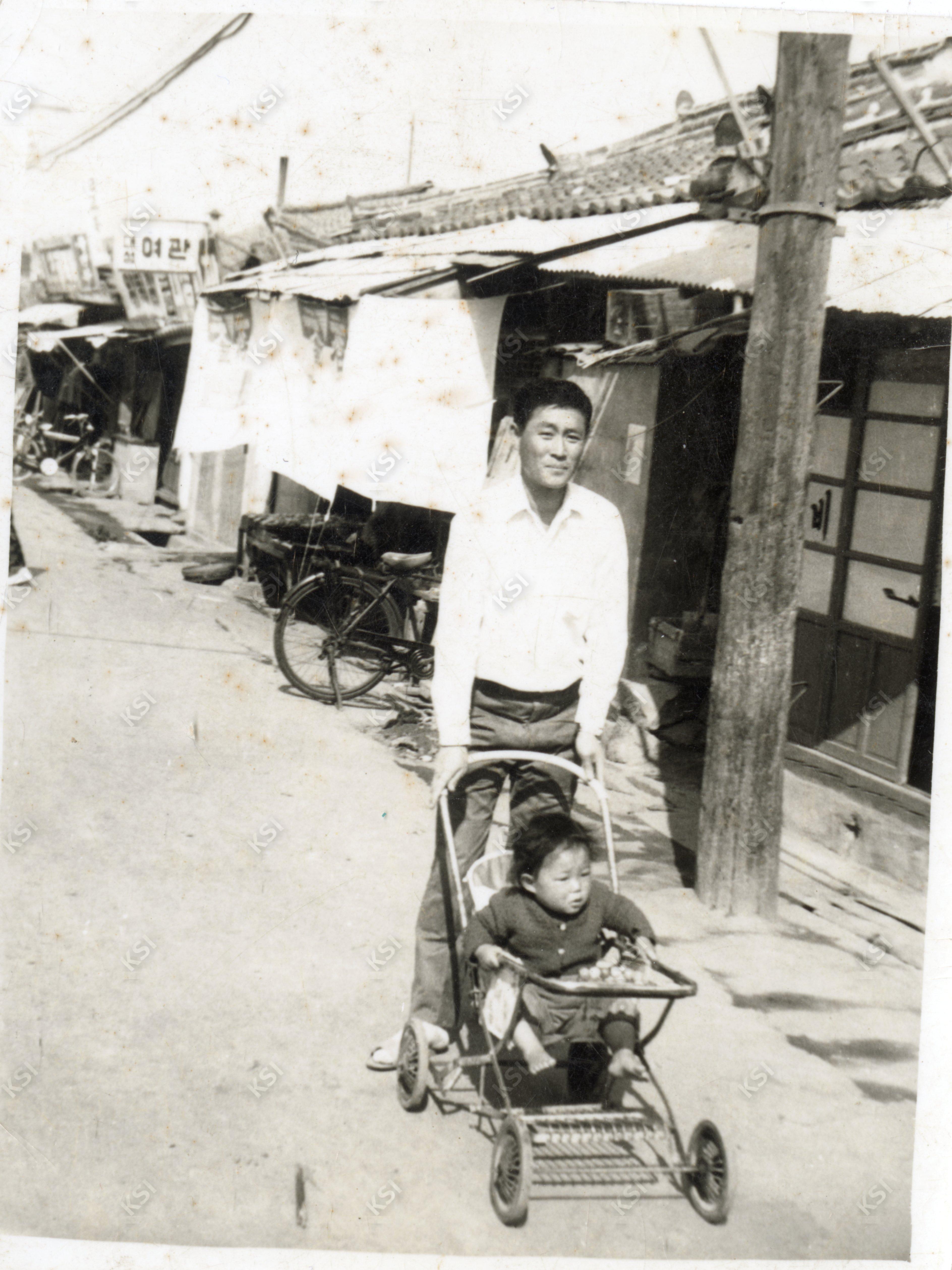 1968년경 안동시 동문동(동부동) 골목길