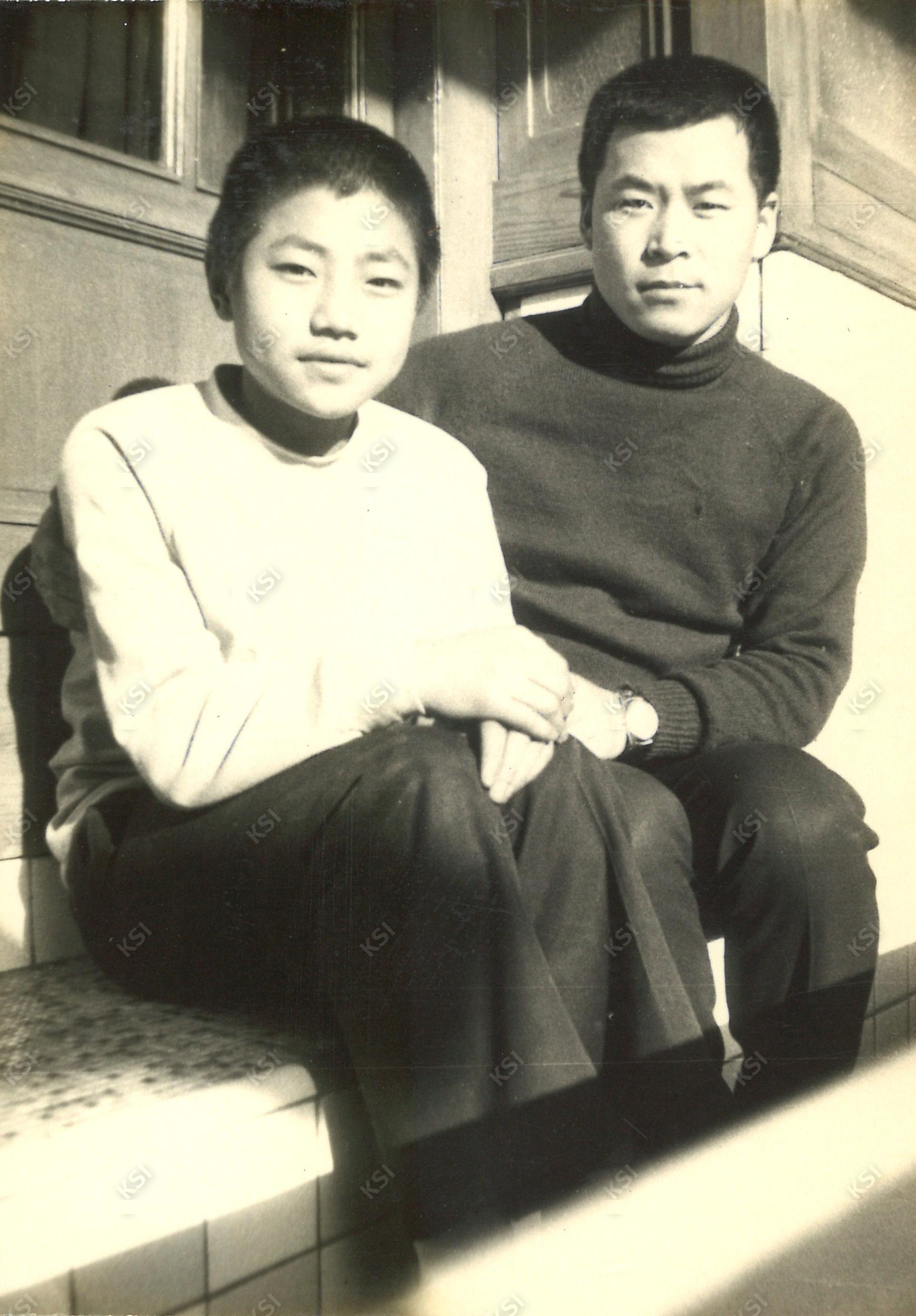 1970년대 초반 정근호와 함께