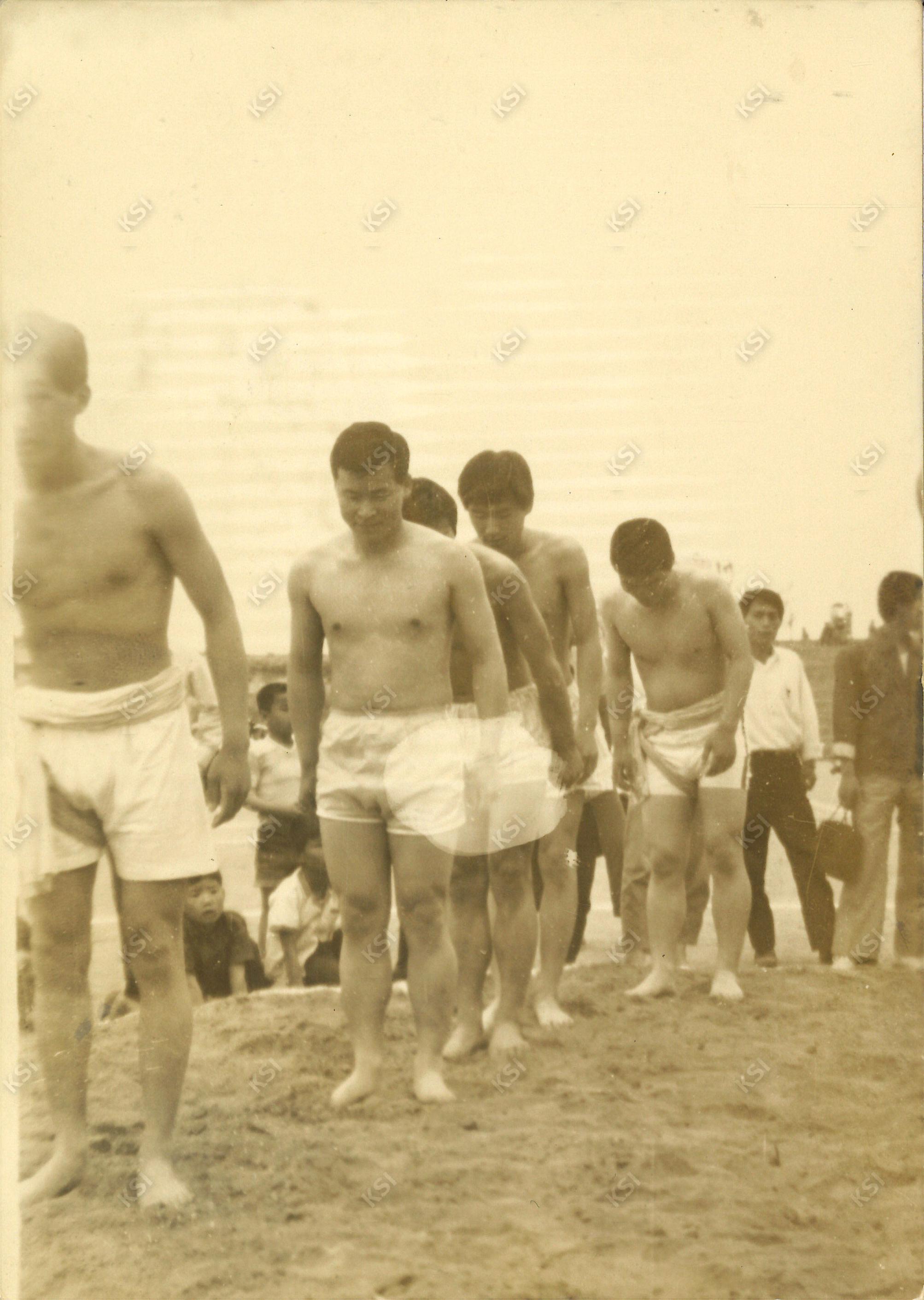 1971년 5월 18일 경북대 사범대학 체육대회 씨름경기
