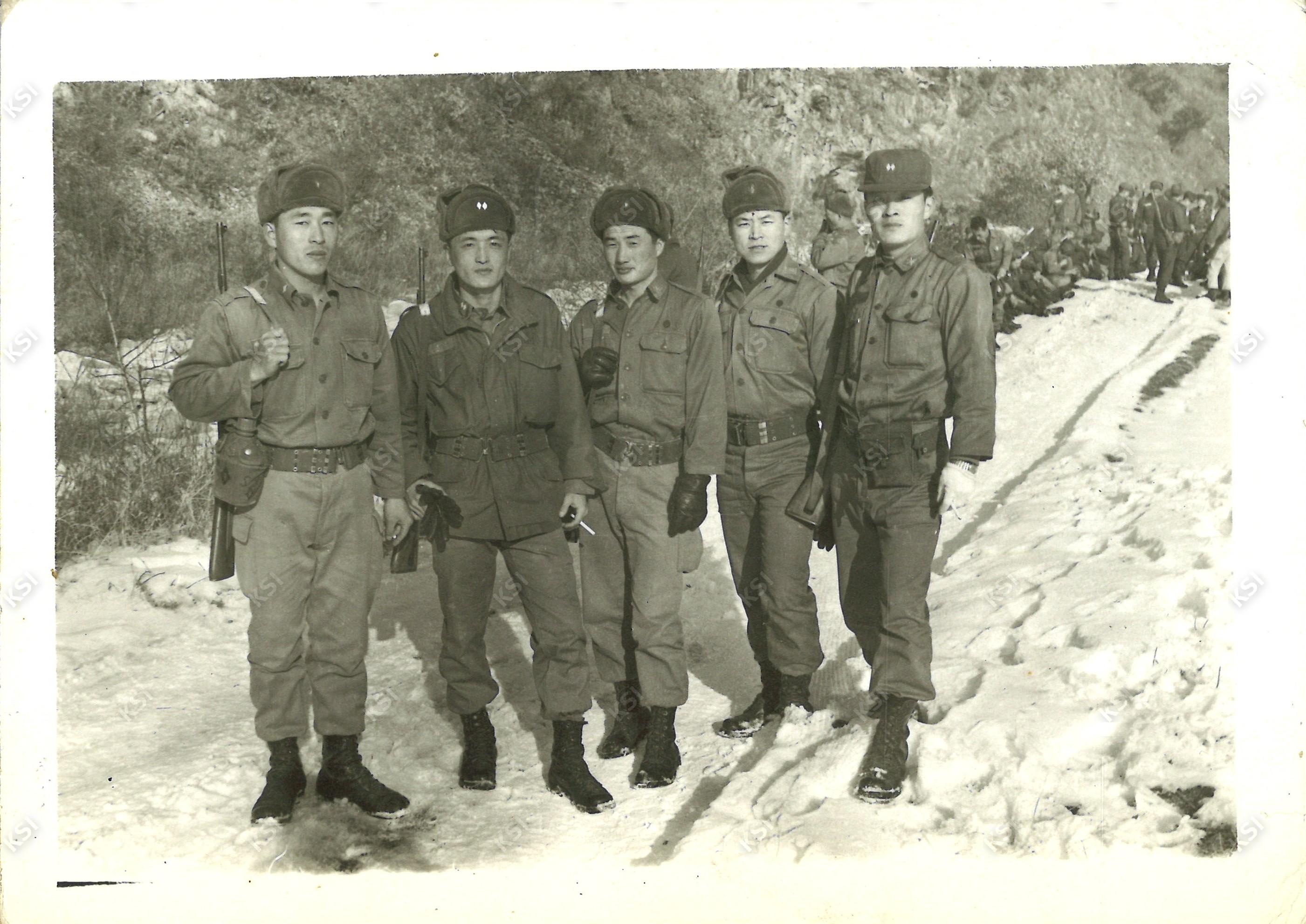 1974년 1월 대대 행군중 설로에서