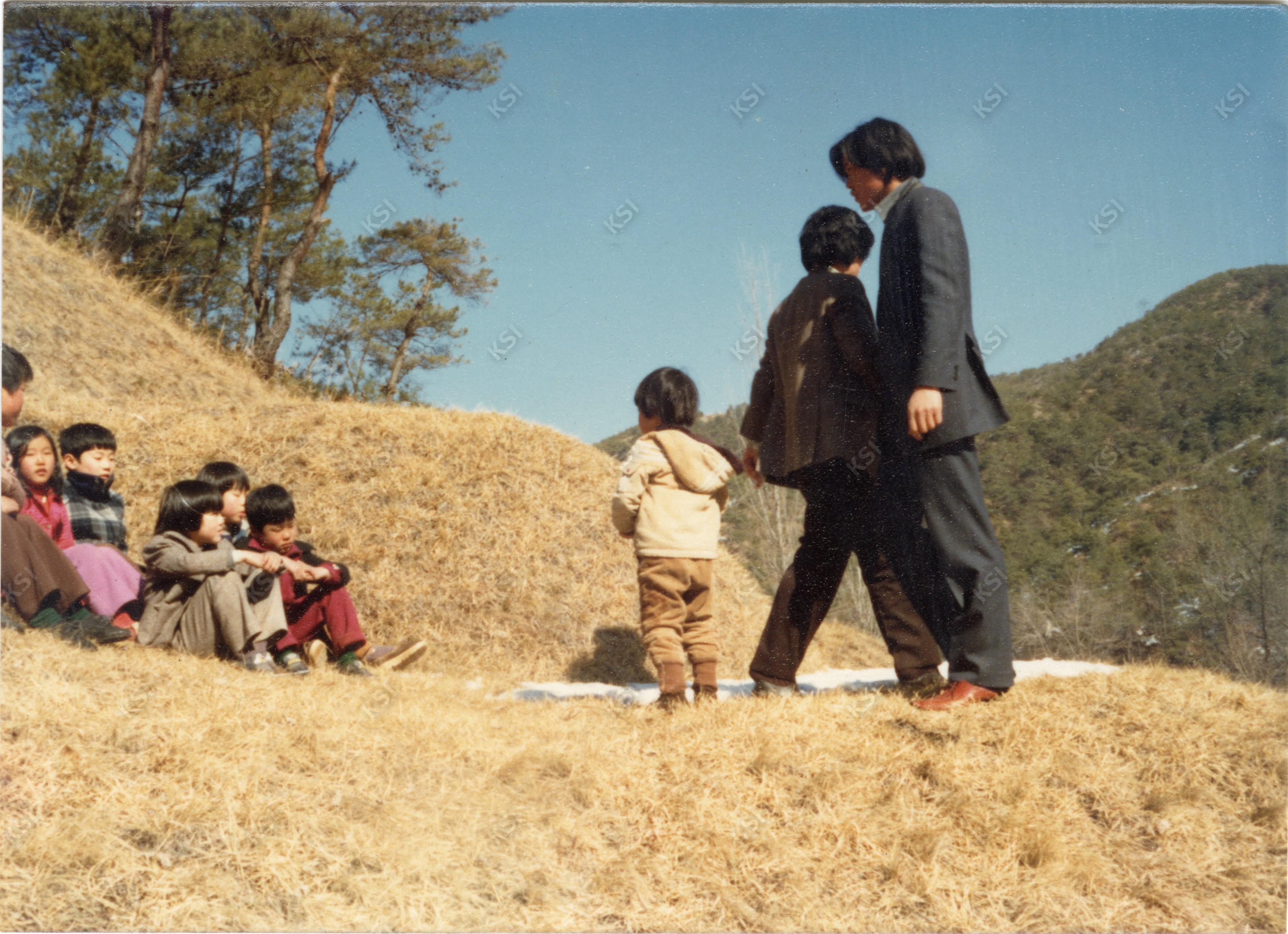 1980년대 망천리 산소에서
