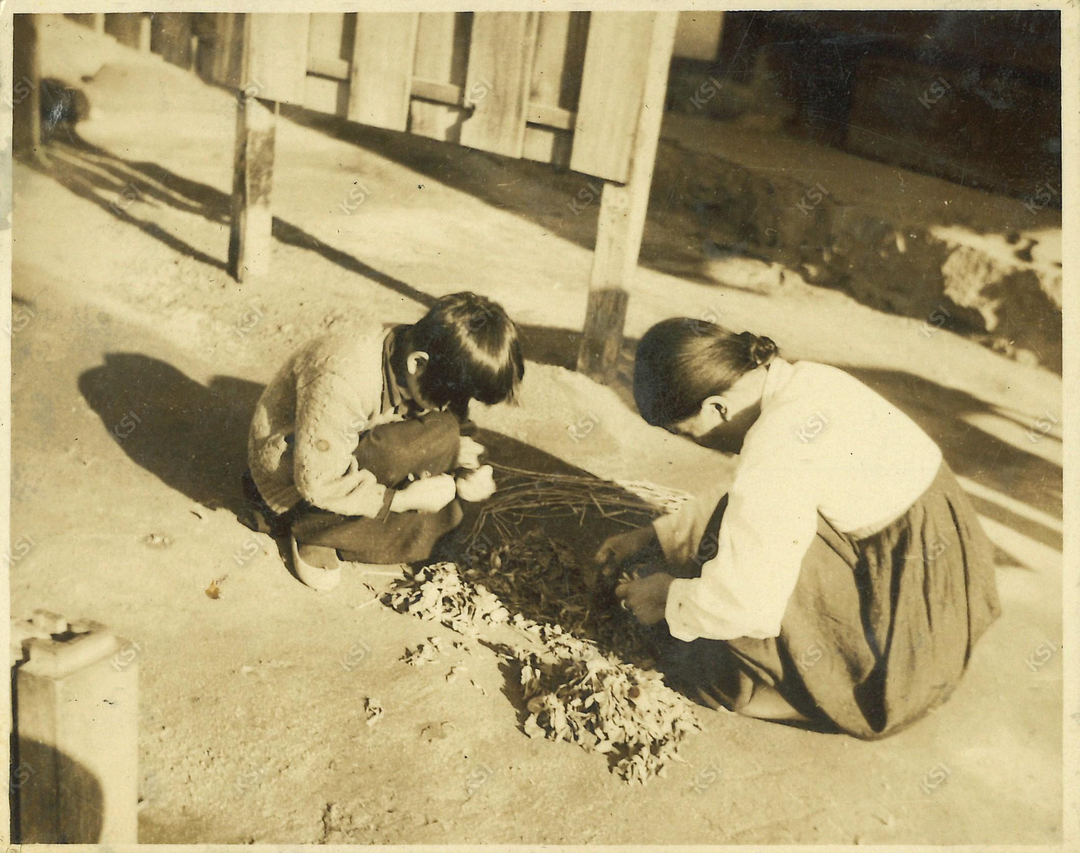 1950년대 명륜동 자택에서