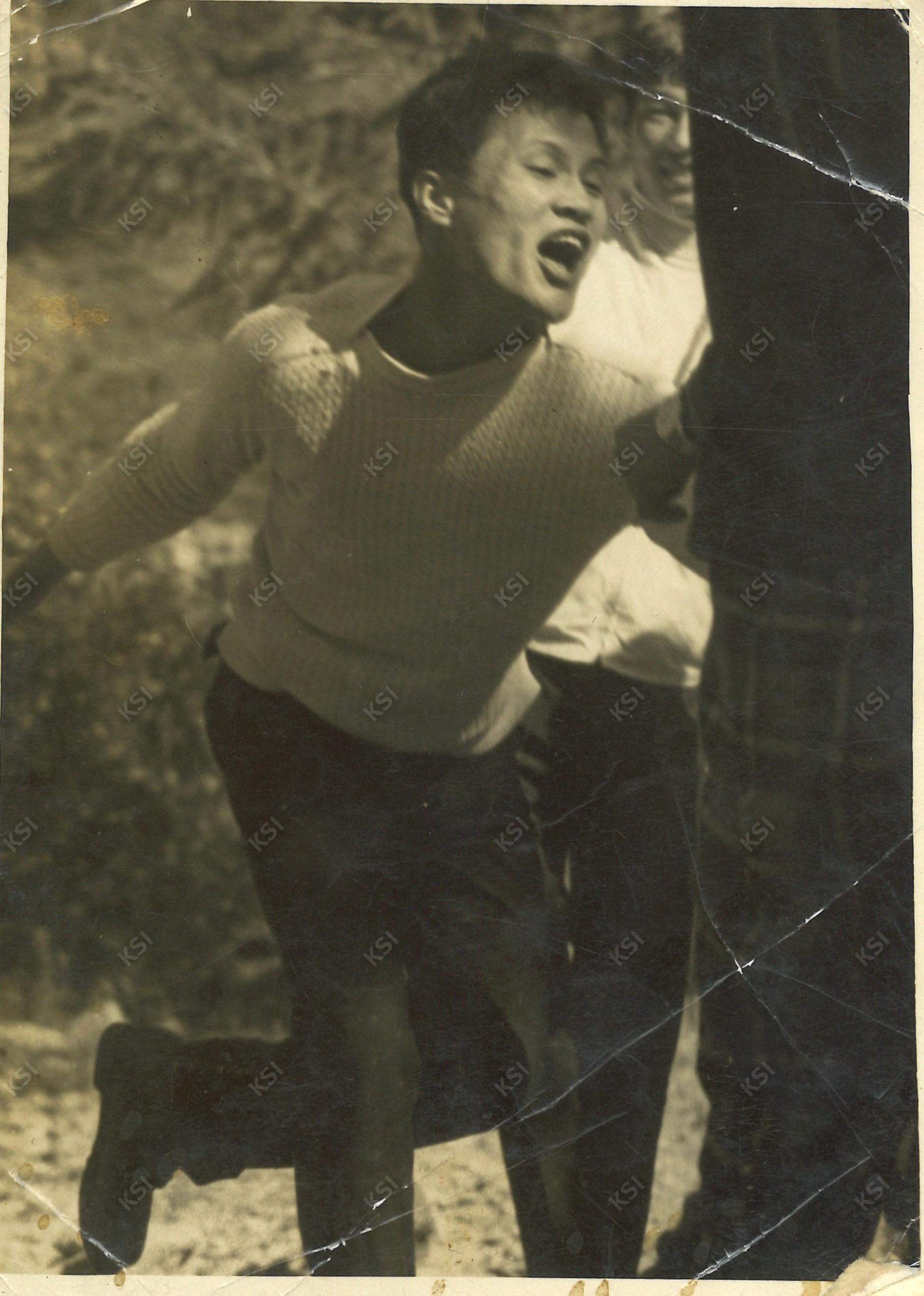 1967년 고교 졸업 후 주왕산 야유회