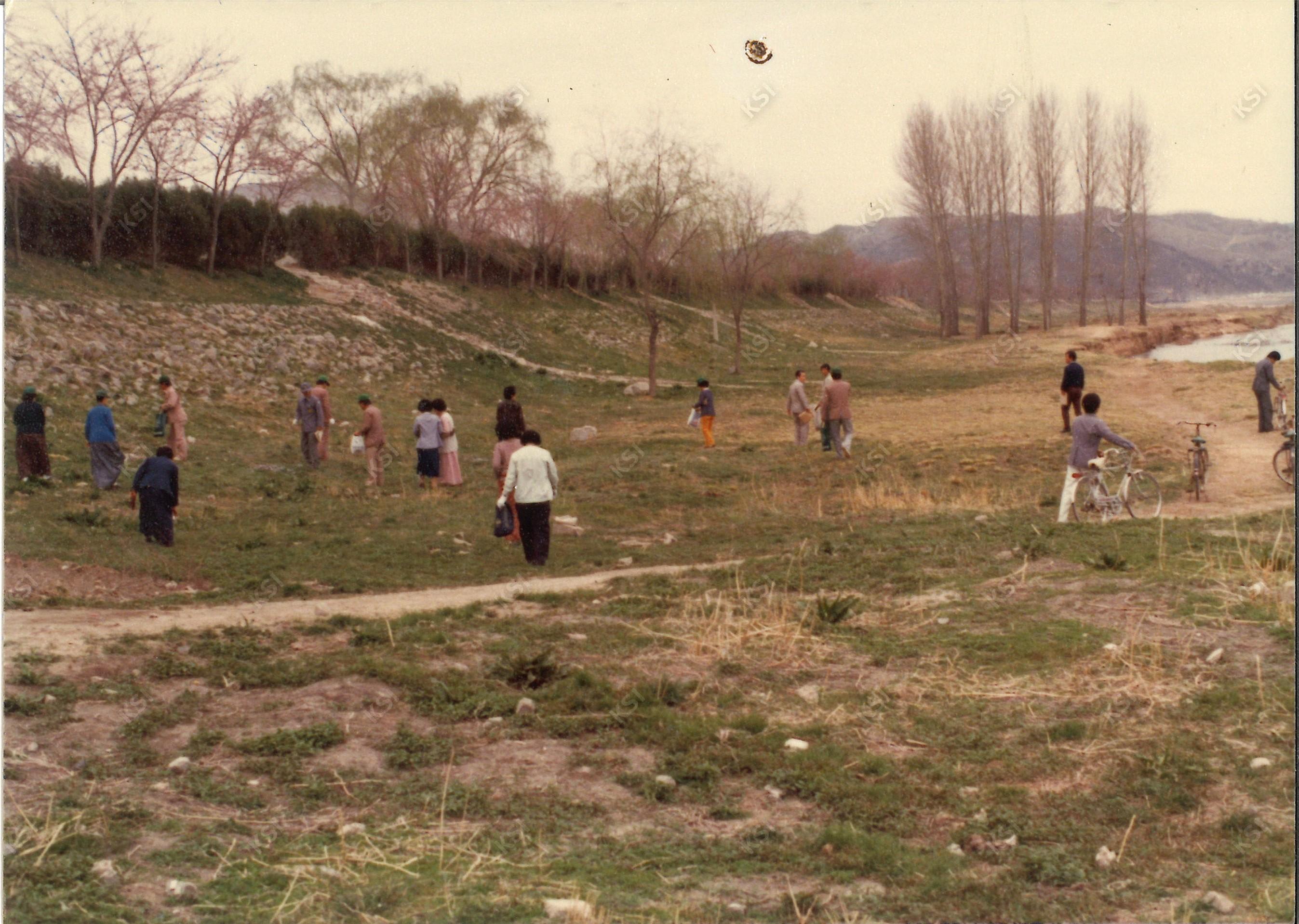 1970년대 새마을운동 강변 환경 정화 활동