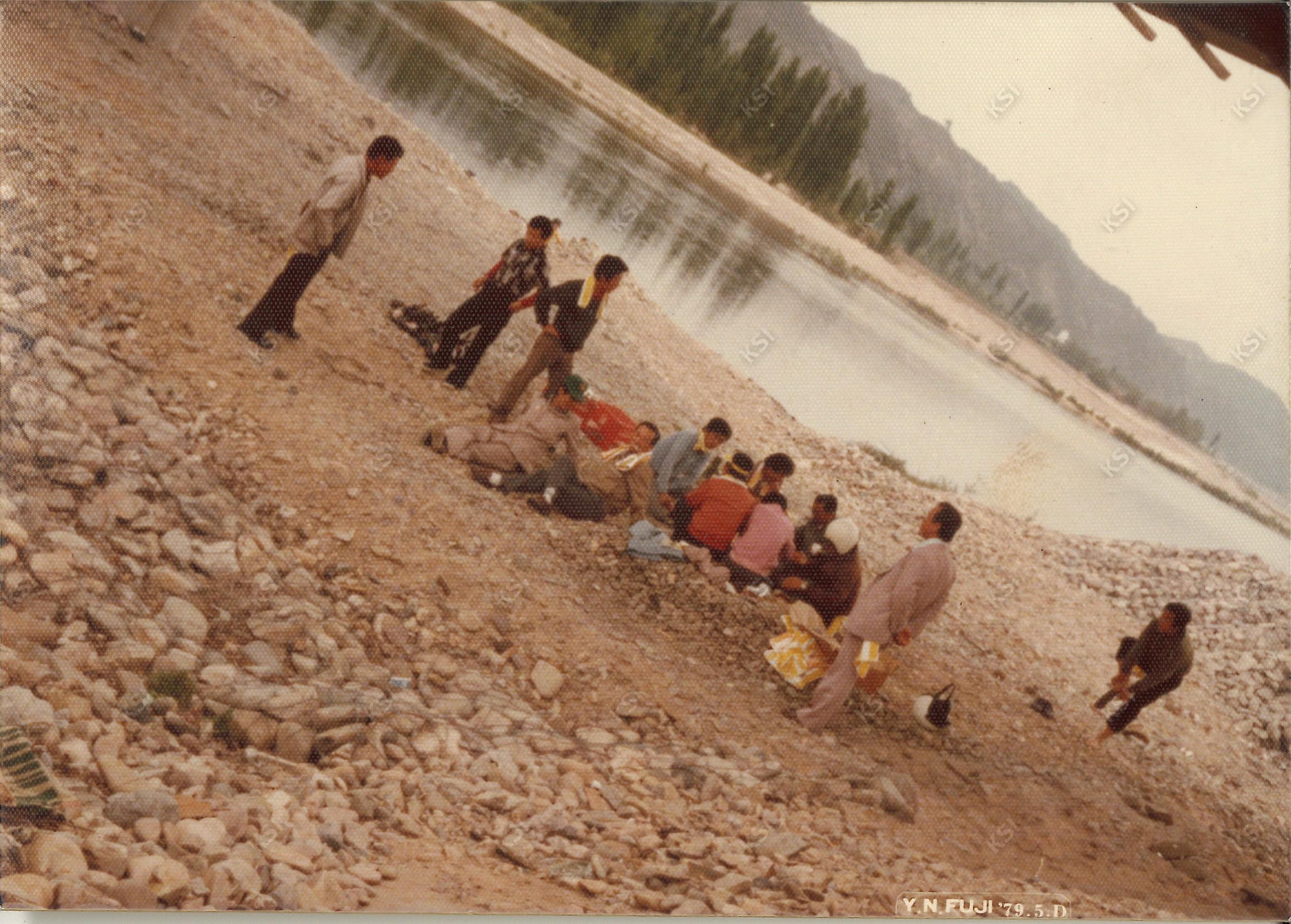1979년 5월 강변 야유회