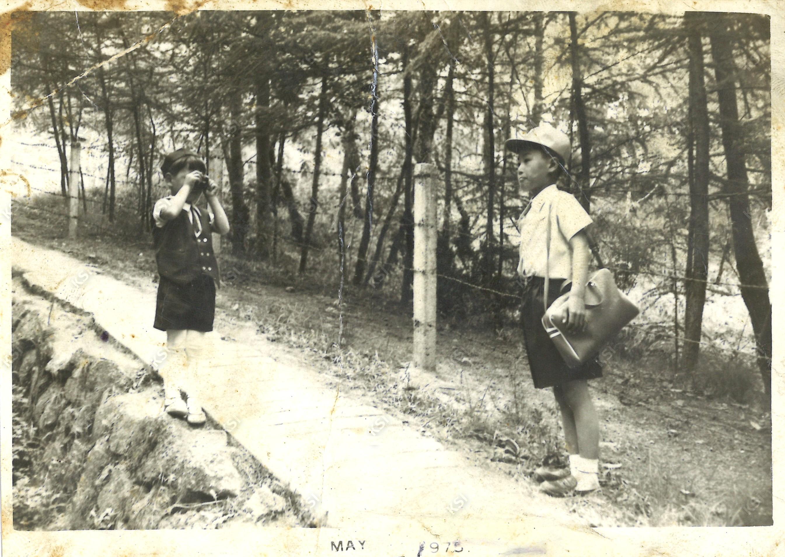 1975년 음력 4월 7일 영주 흑석사 나들이