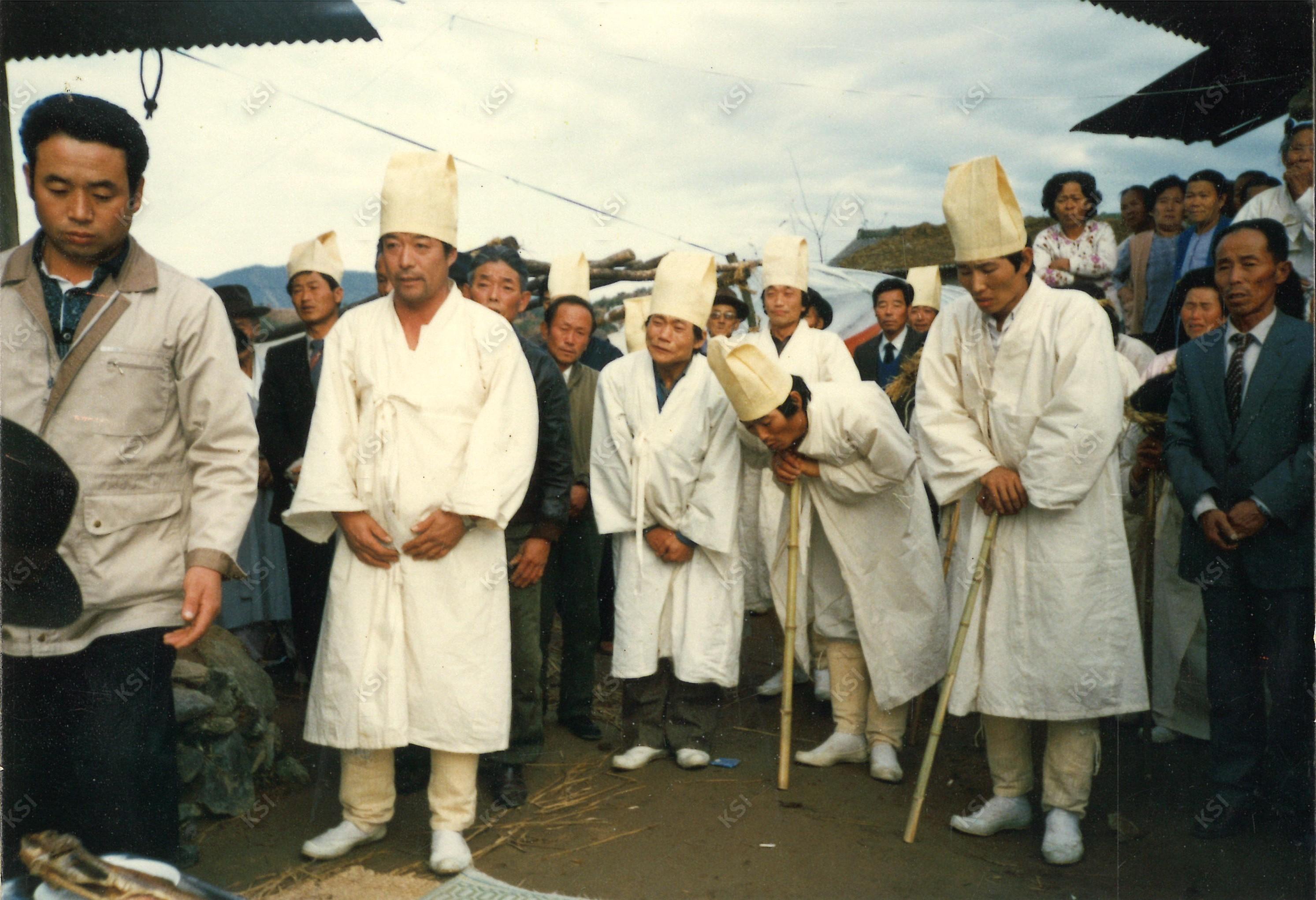 1980년대 북후면 도진리 부친상 장례