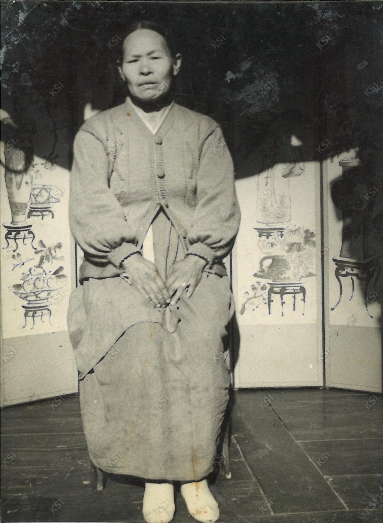 1956년 어머니 모습
