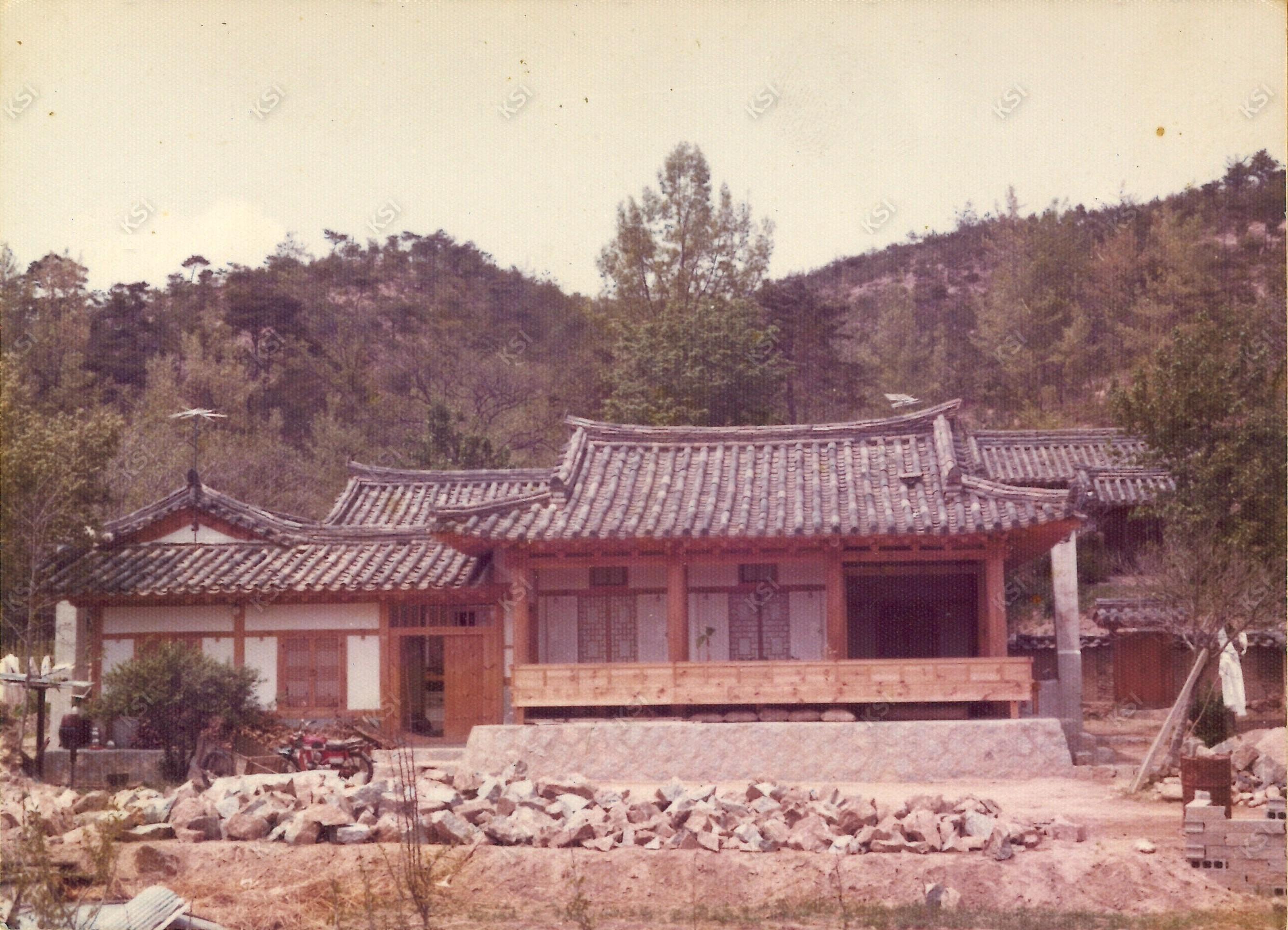 1970년대 경당종택 개축 당시 모습