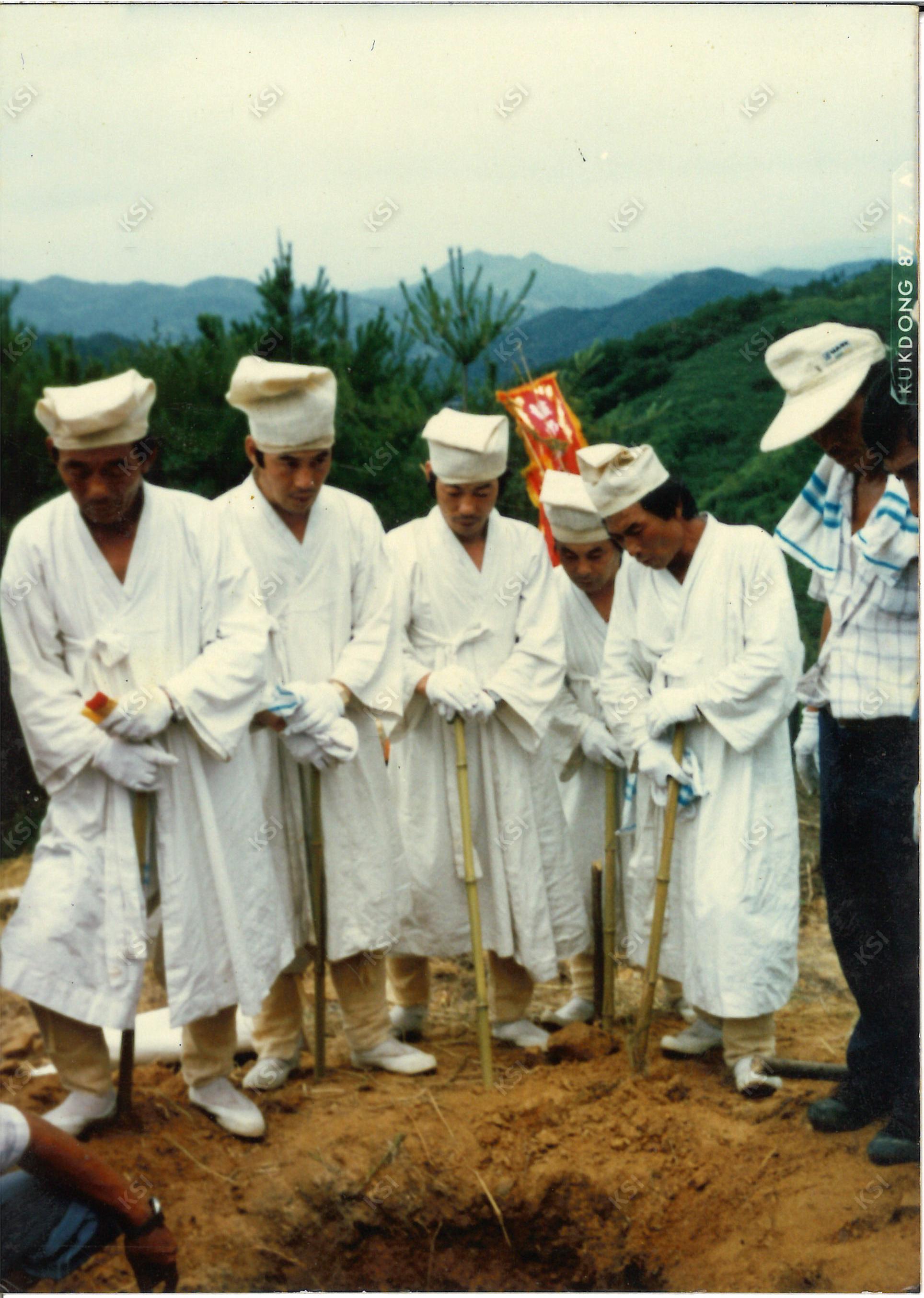 1987년 7월 26일 조부 상례