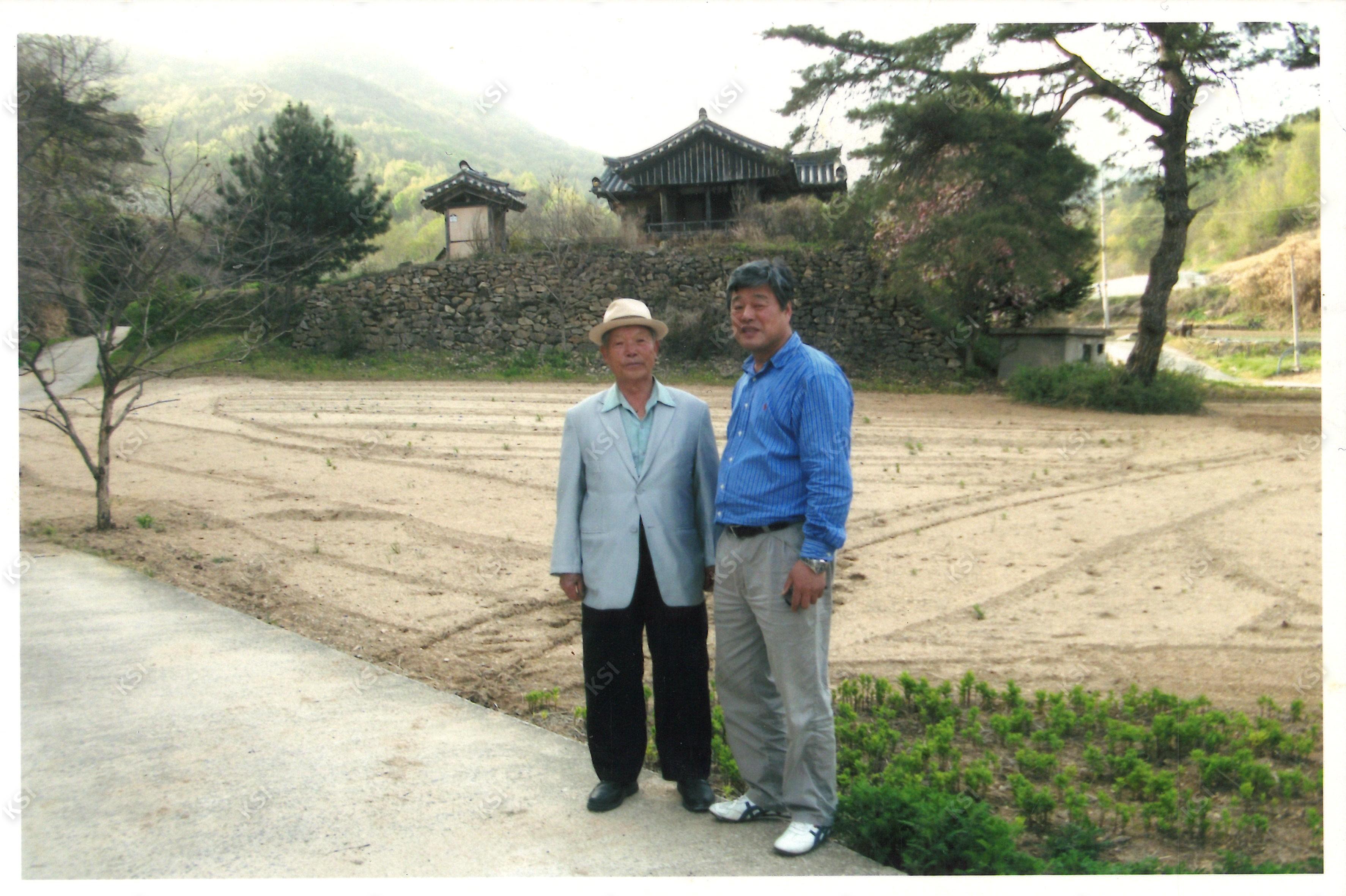 2011년 함벽당을 방문한 손님