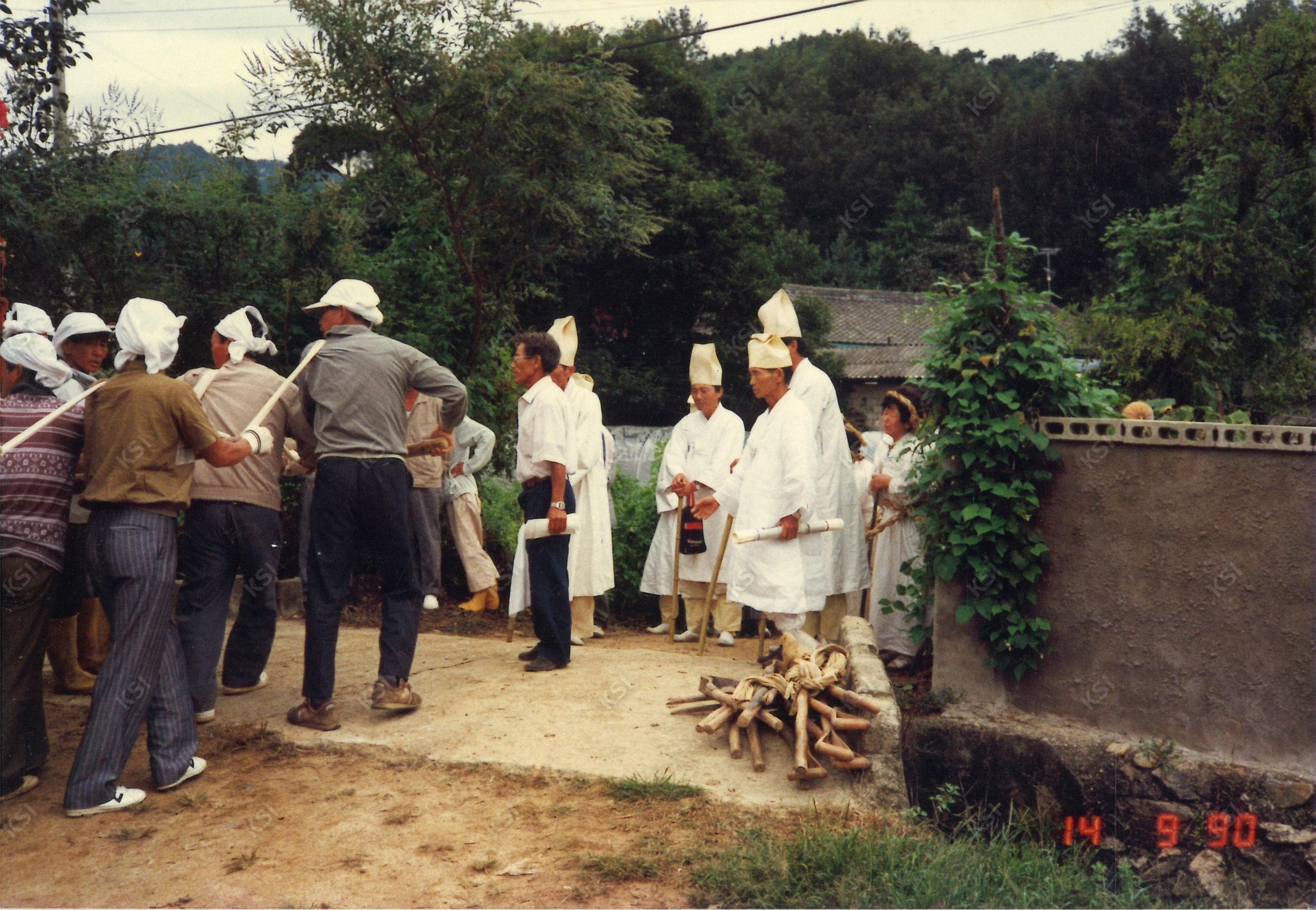 1990년 아버지 상례 때 행상