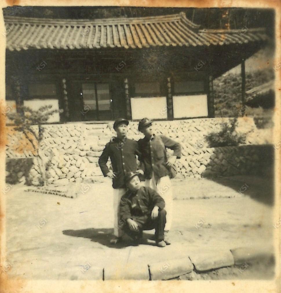 1950년대 광흥사에서