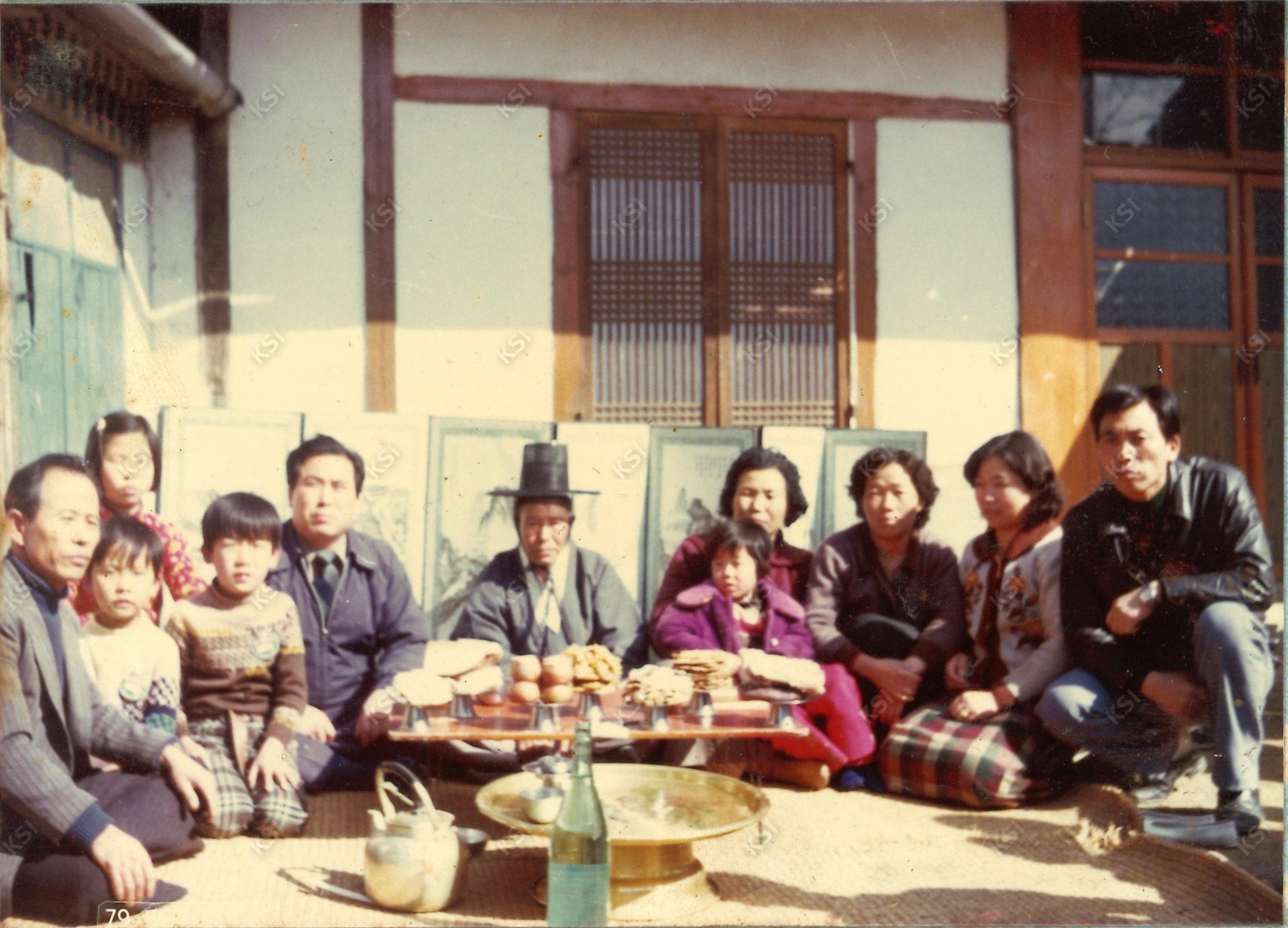 1979년 윤갑종의 회갑잔치