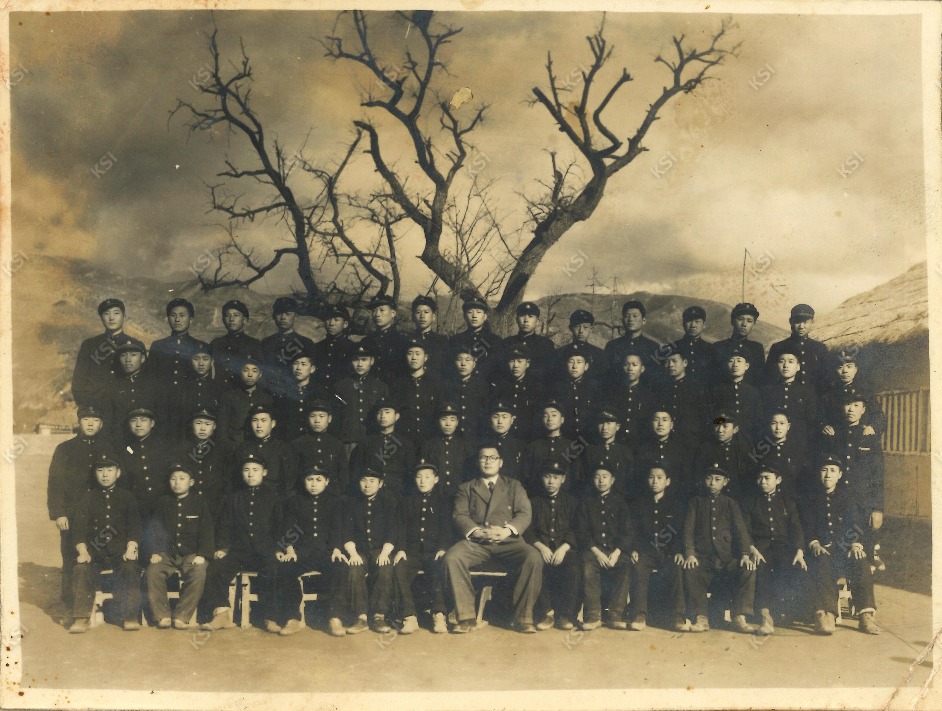1950년대 안동사범학교 졸업사진
