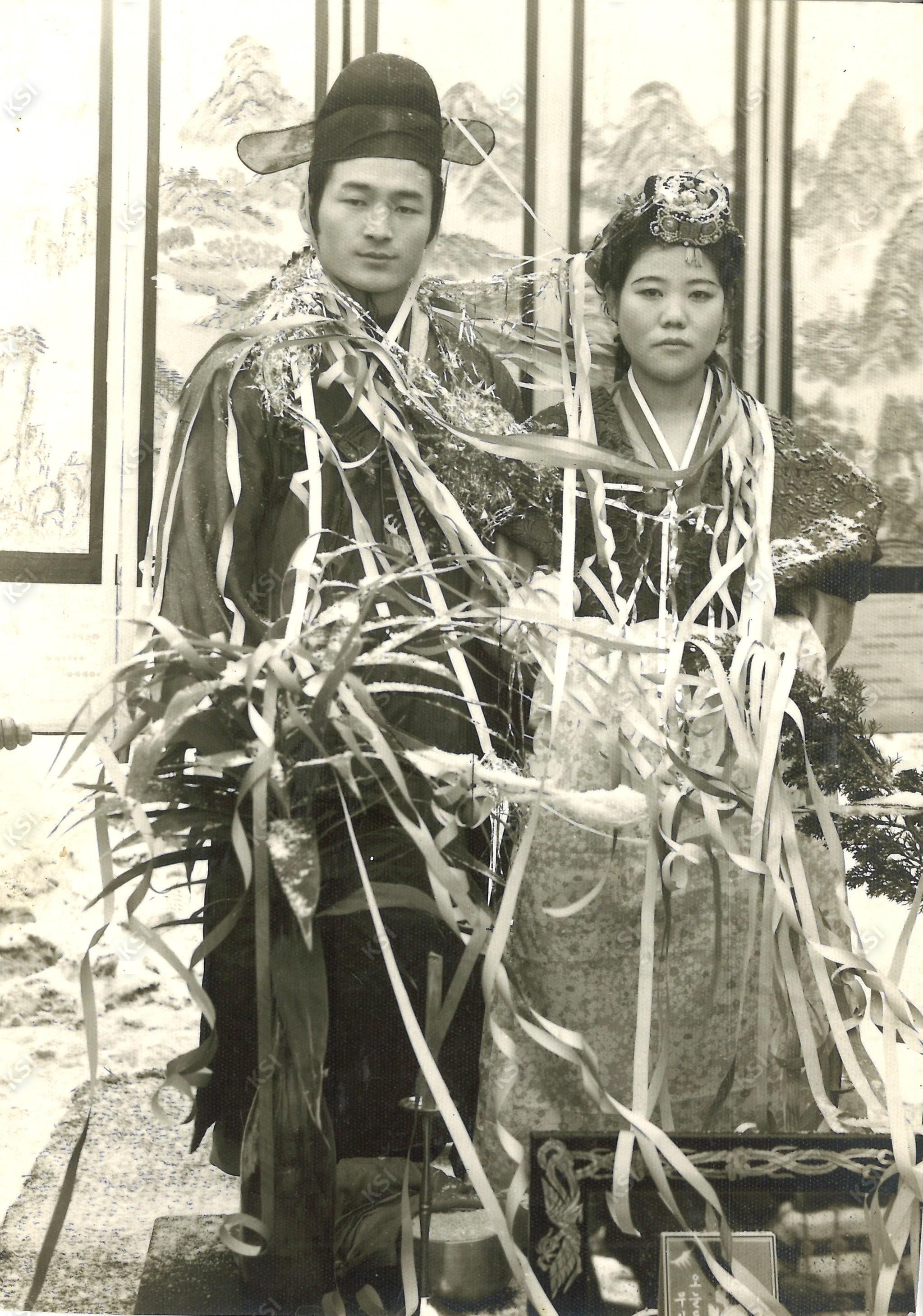 1970년대 초 시누 혼례식