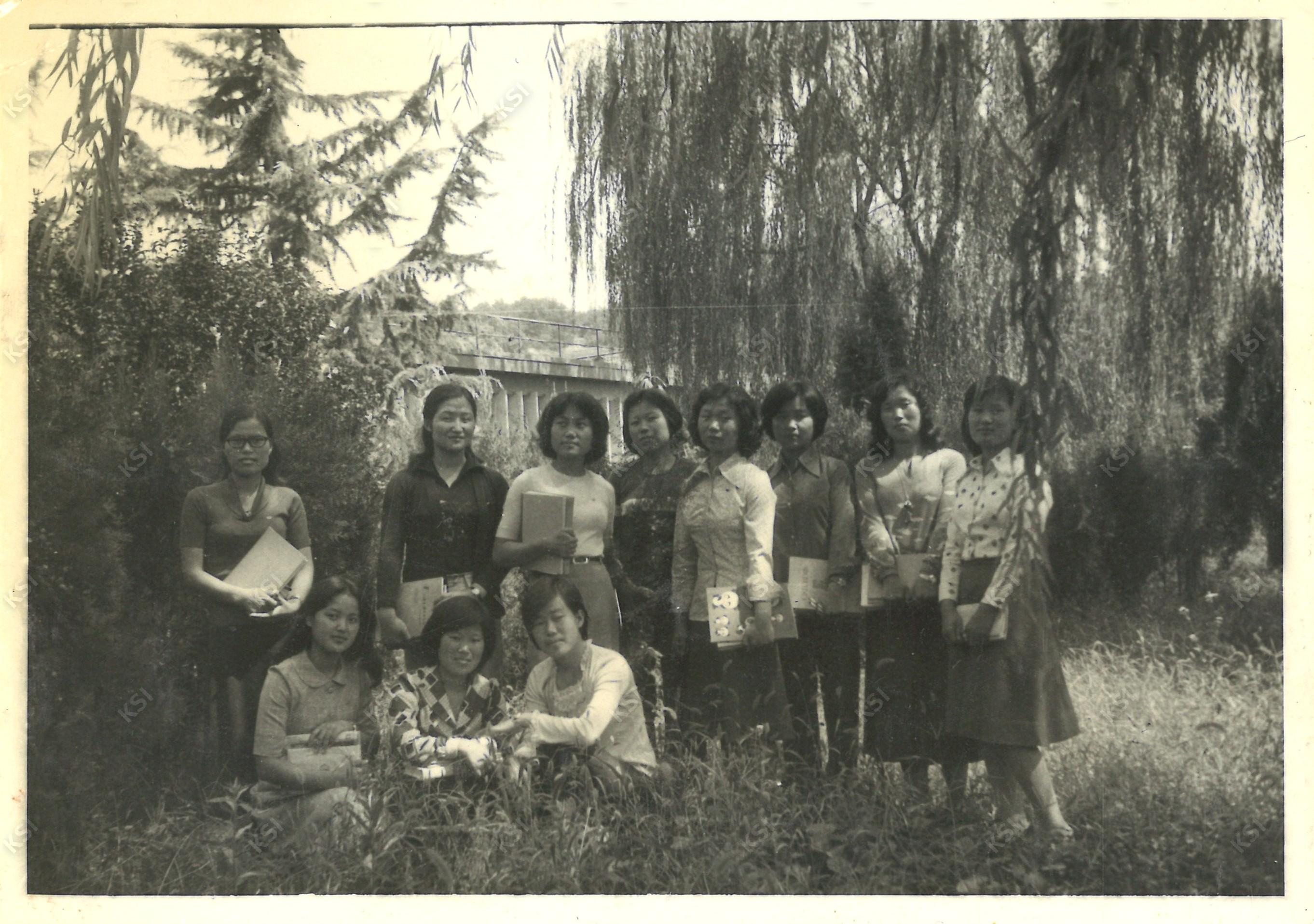 1970년대 초 교정에서