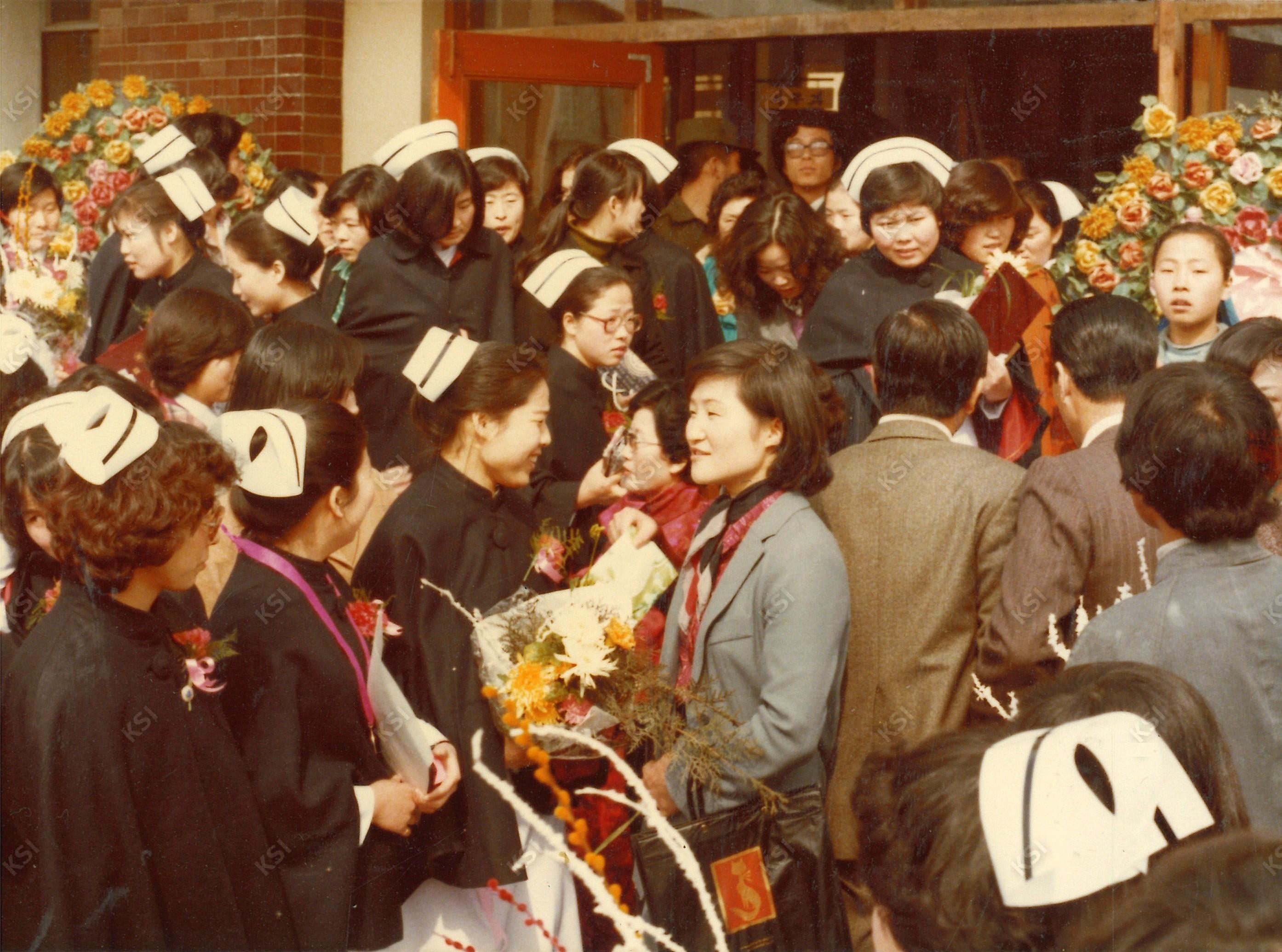 1979년 후배 졸업식