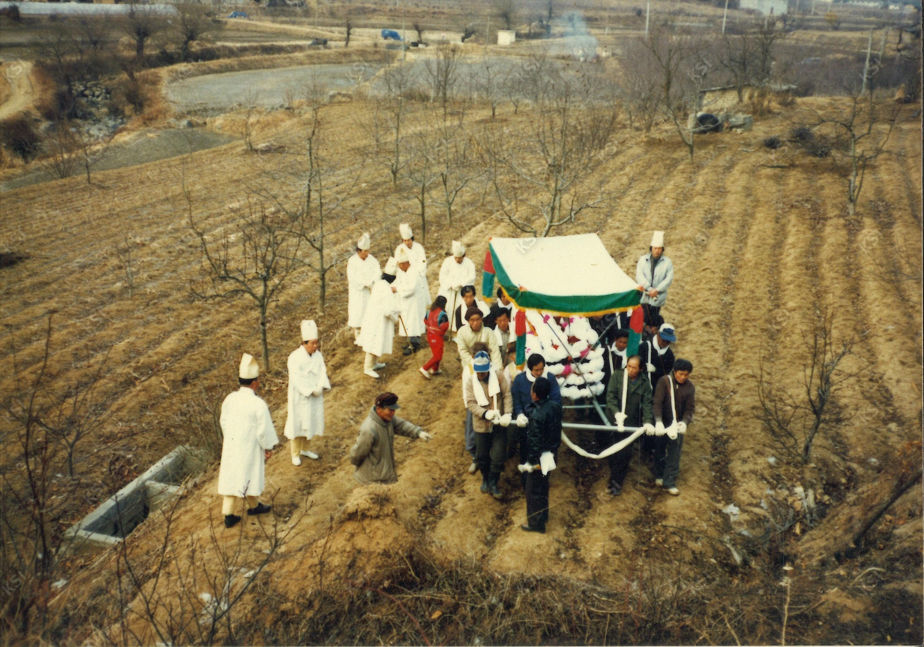 1990년 시아버지 장례 때 행상