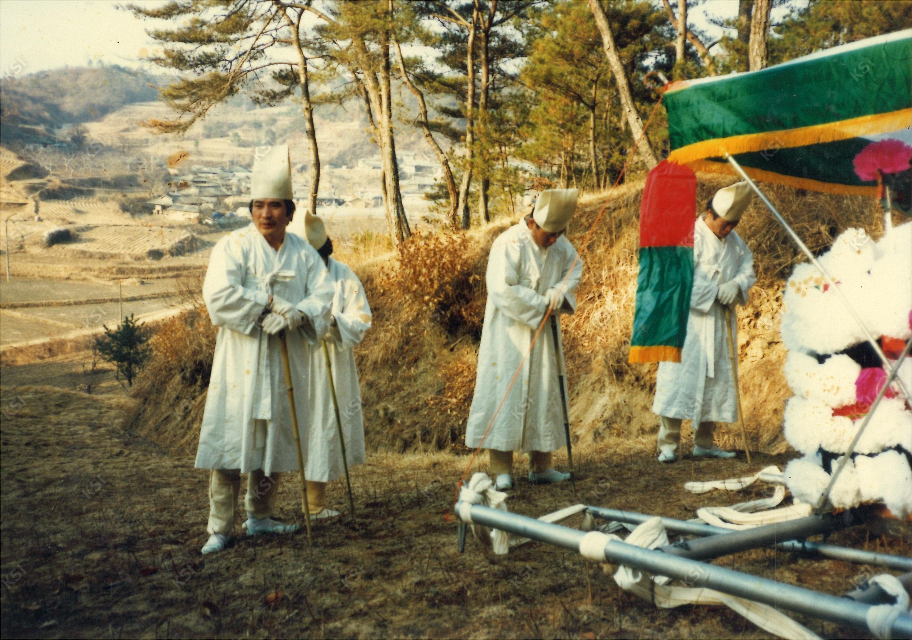 1990년 시아버지 장례 때 행상