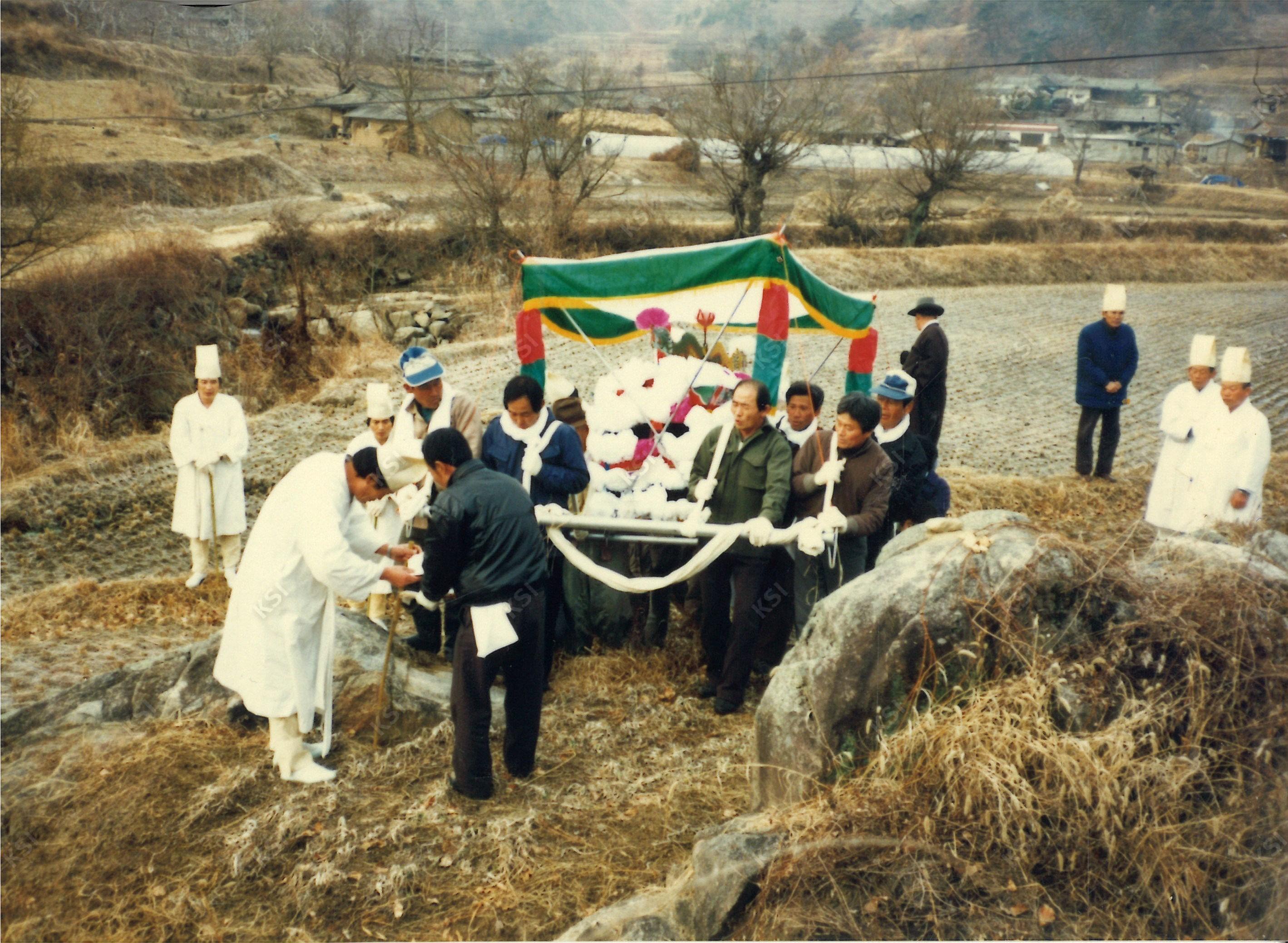 1990년 시아버지 장례 때 행상