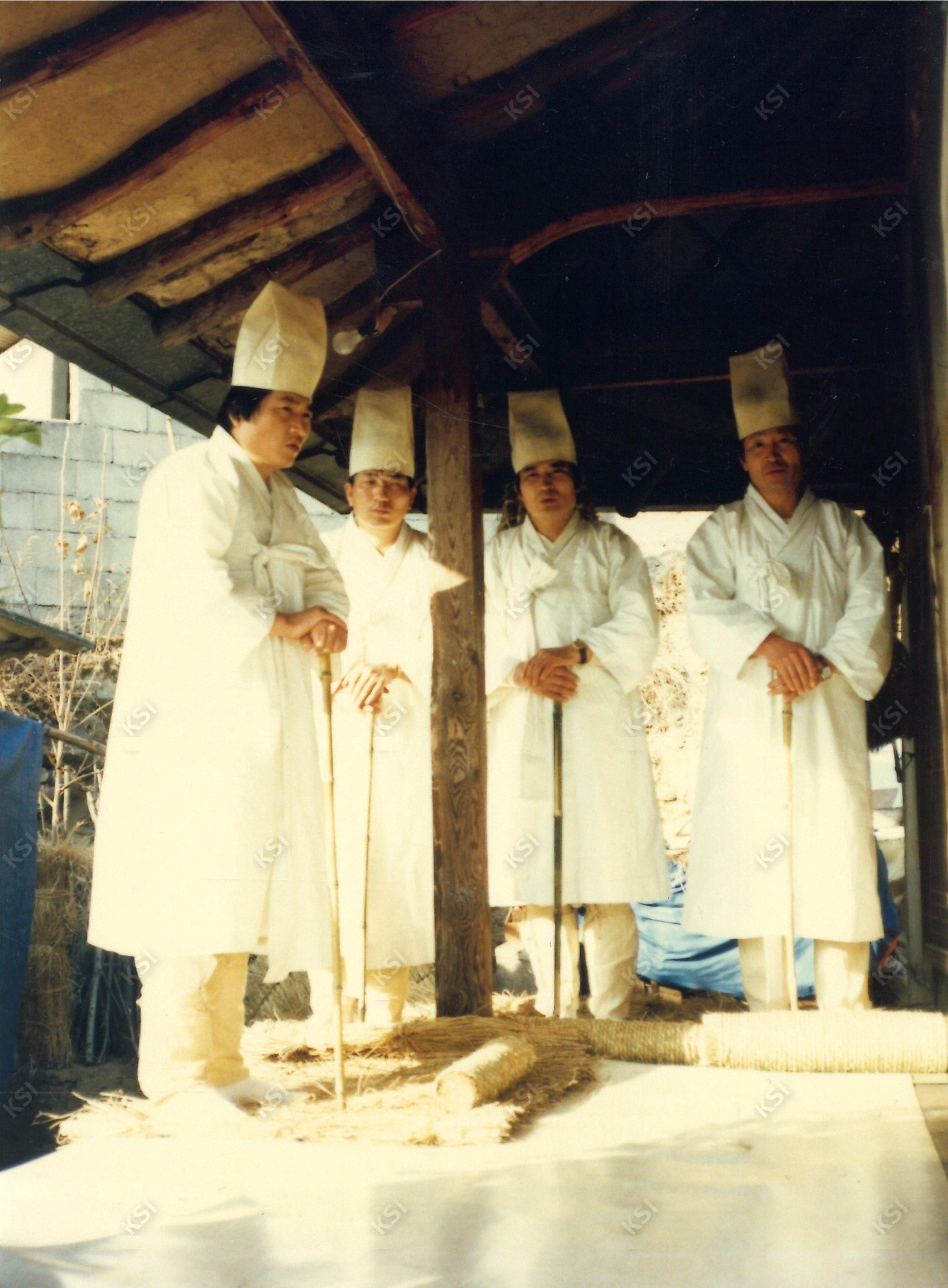 1990년 시아버지 초상 때 상주들 모습