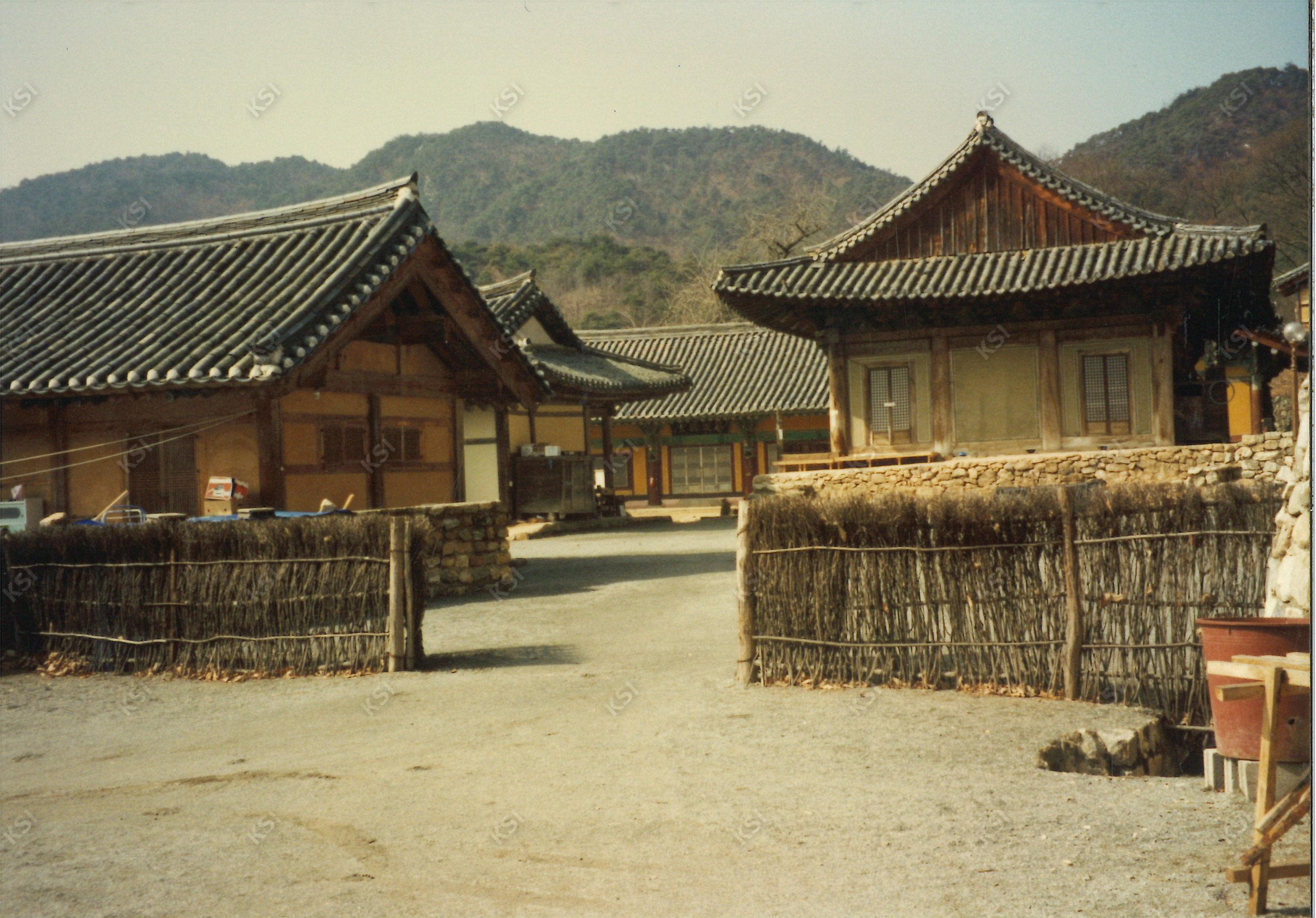 1997년 봉정사 전경
