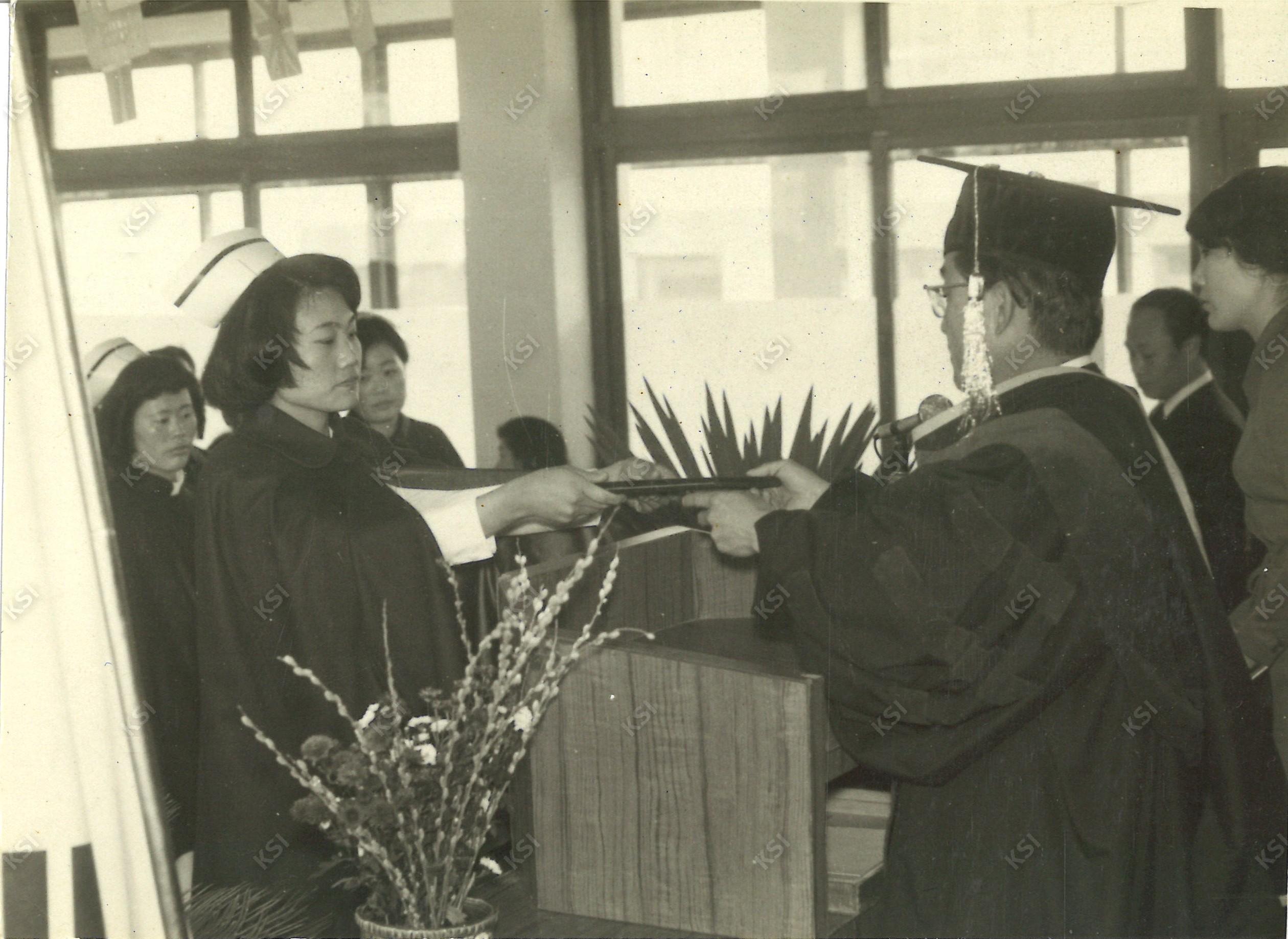 1976년 졸업식